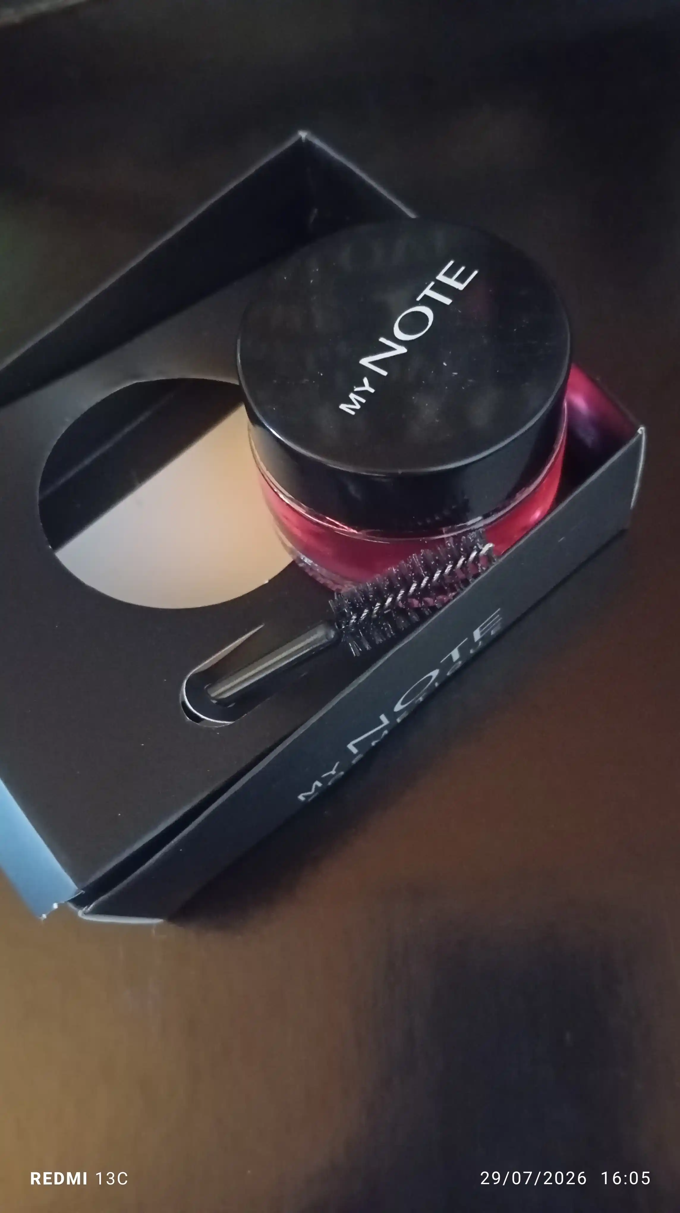 NOTE фиксатор для бровей Brow Master Wax