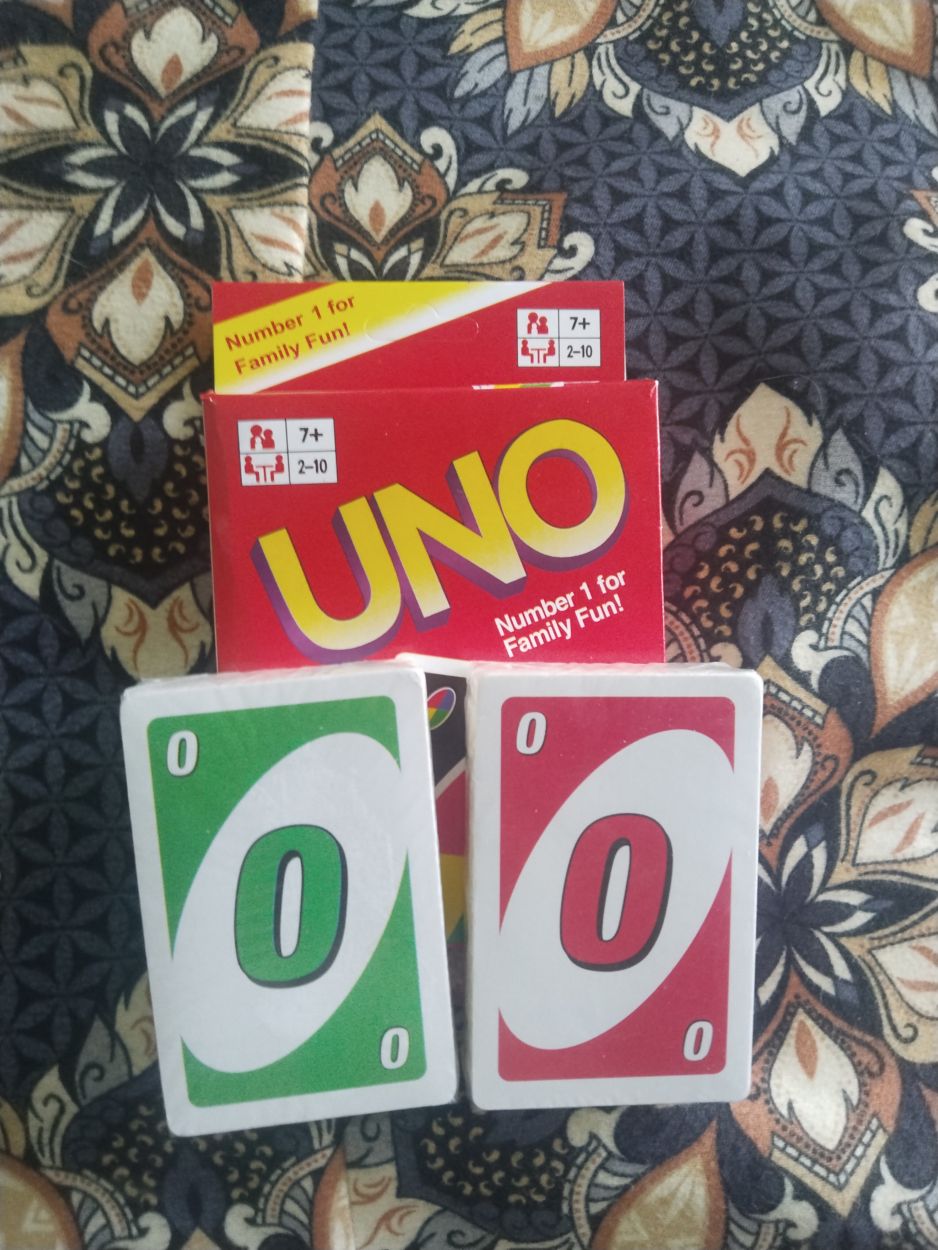 Карточная игра UNO для семьи и компании, красная коробка, 2–10 игроков, 7+