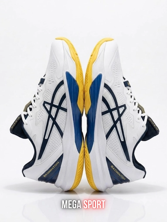 Кроссовки ASICS для зальных видов спорта: волейбол, бадминтон, настольный теннис