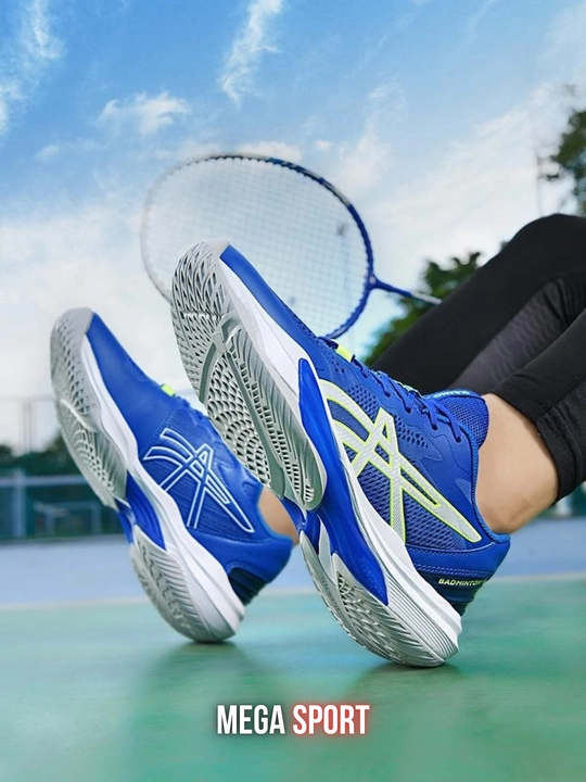Кроссовки ASICS для зальных видов спорта: волейбол, бадминтон, настольный теннис