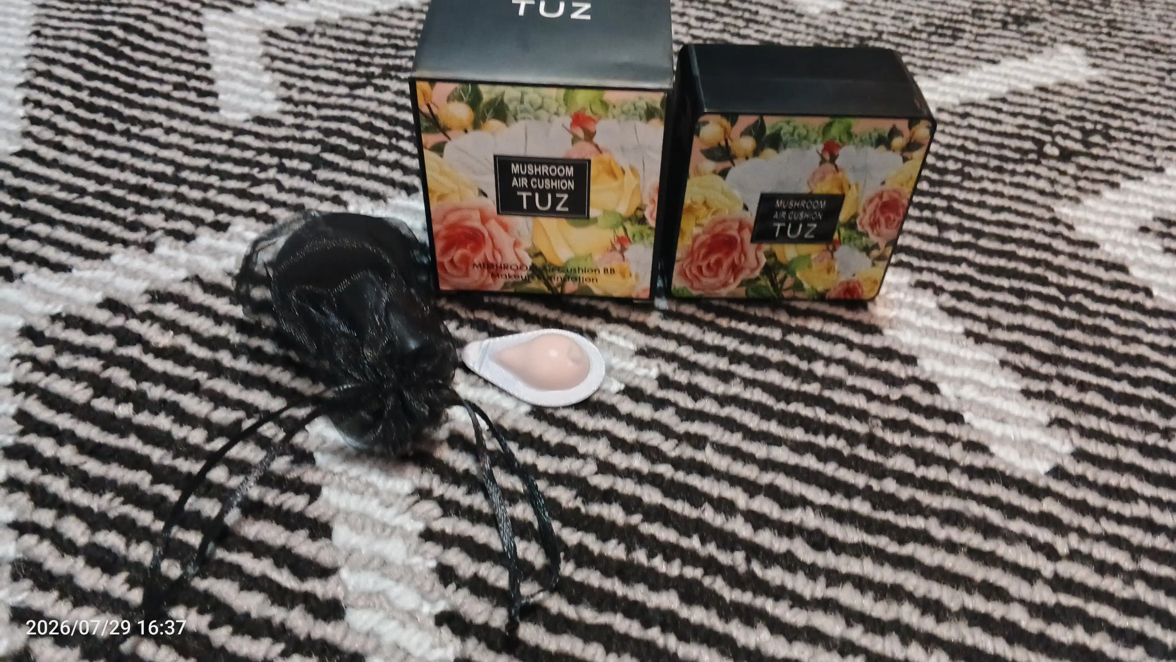 Tonal krem kushon BB TUZ Mushroom Air Cushion, yuz uchun kushon pudra, upa, tonalka, 12 g