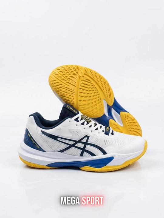 Кроссовки ASICS для зальных видов спорта: волейбол, бадминтон, настольный теннис