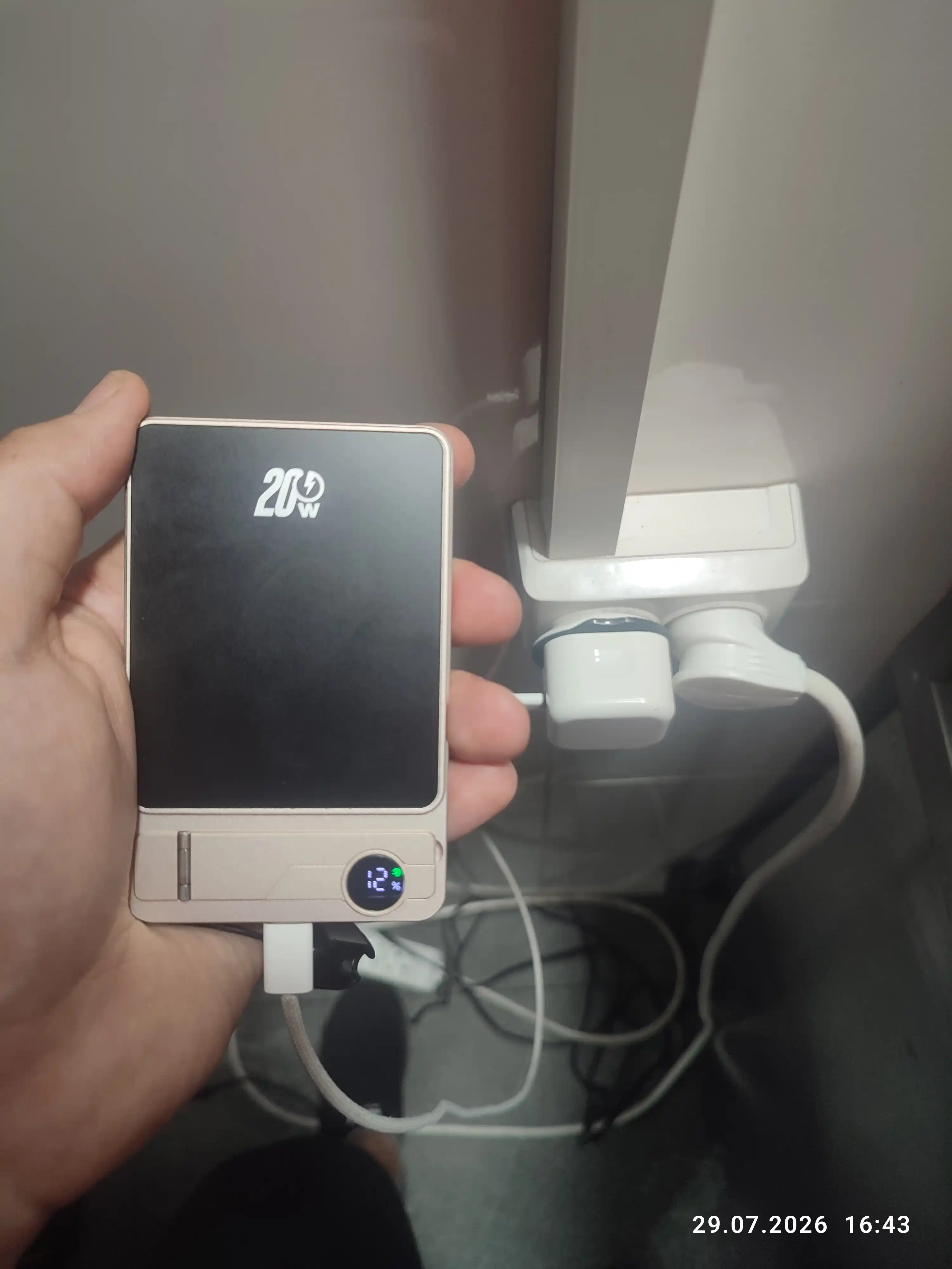MagSafe uchun ultra yupqa 10000 mA/soat tashqi batareya