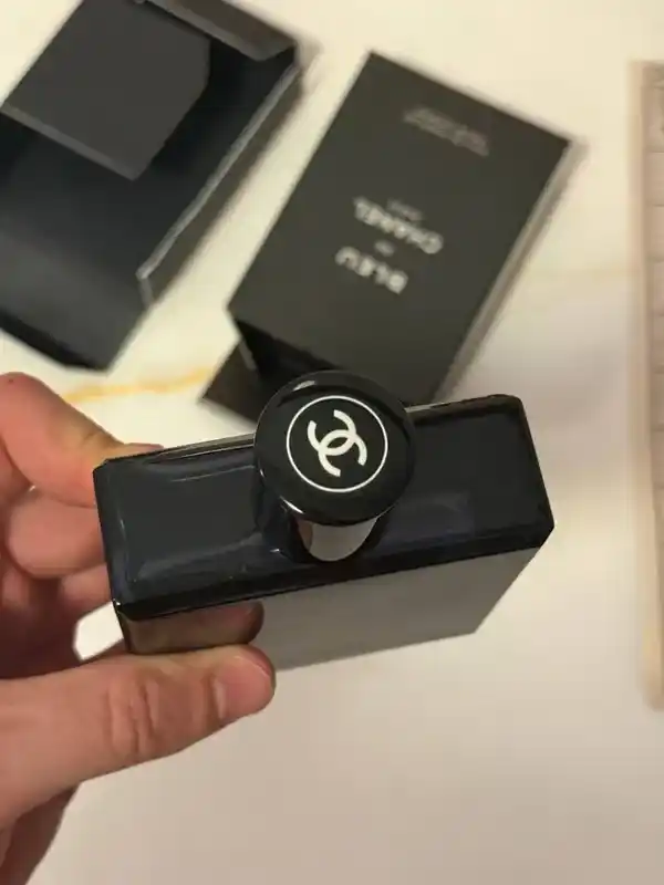 Bleu de Chanel  100 мл мужской аромат, стойкость 1–2 дня, духи унисекс