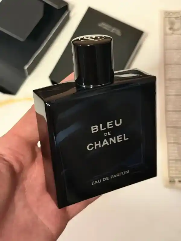 Bleu de Chanel  100 мл мужской аромат, стойкость 1–2 дня, духи унисекс
