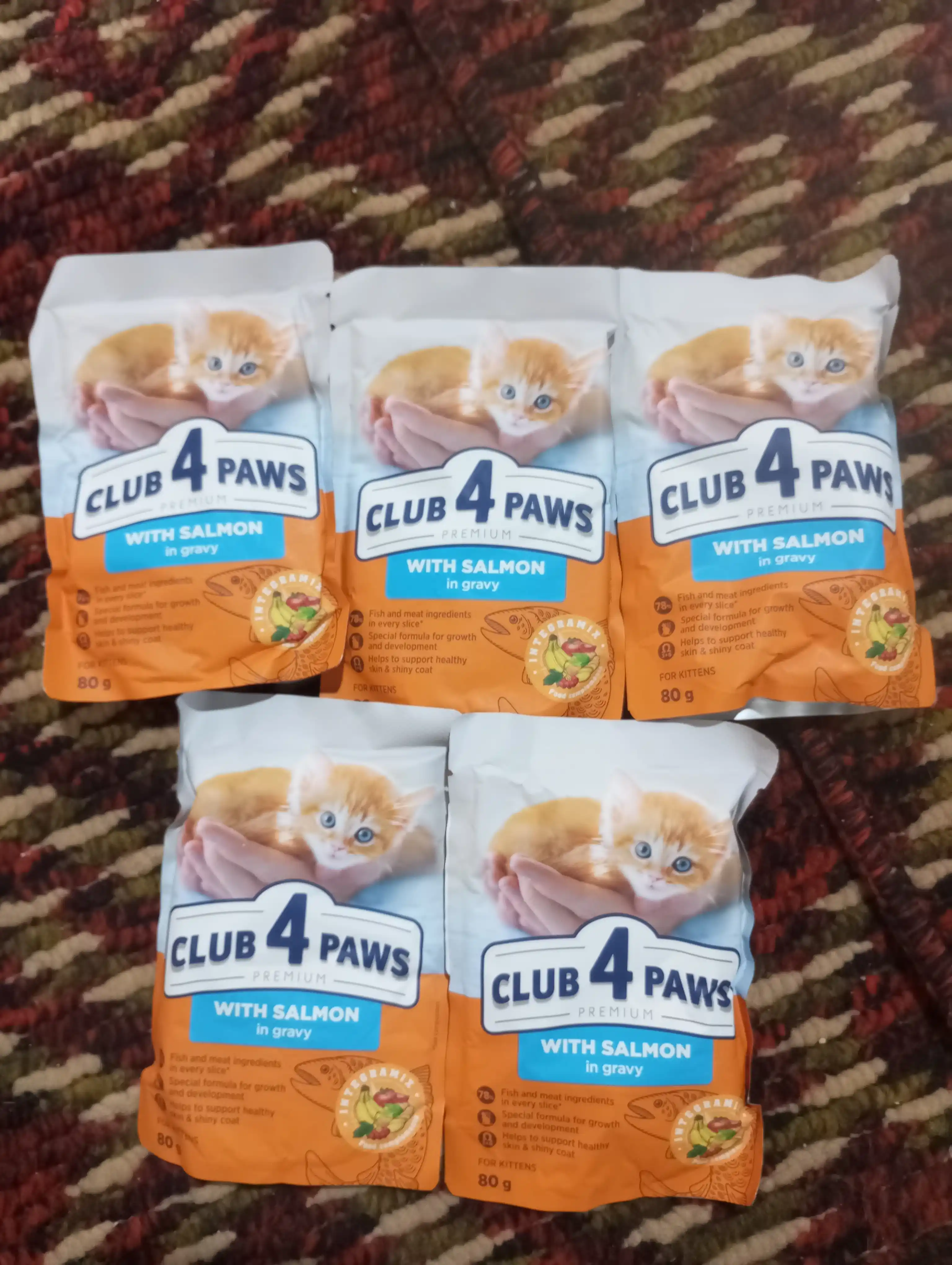 Club 4 Paws сухой корм для котят, с курицей, 0,3 кг
