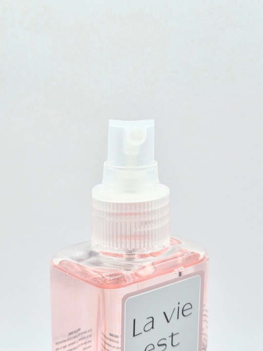 La Vie Est Belle xushbo‘y Body Mist, ayollar uchun tana spreyi, 250 ml