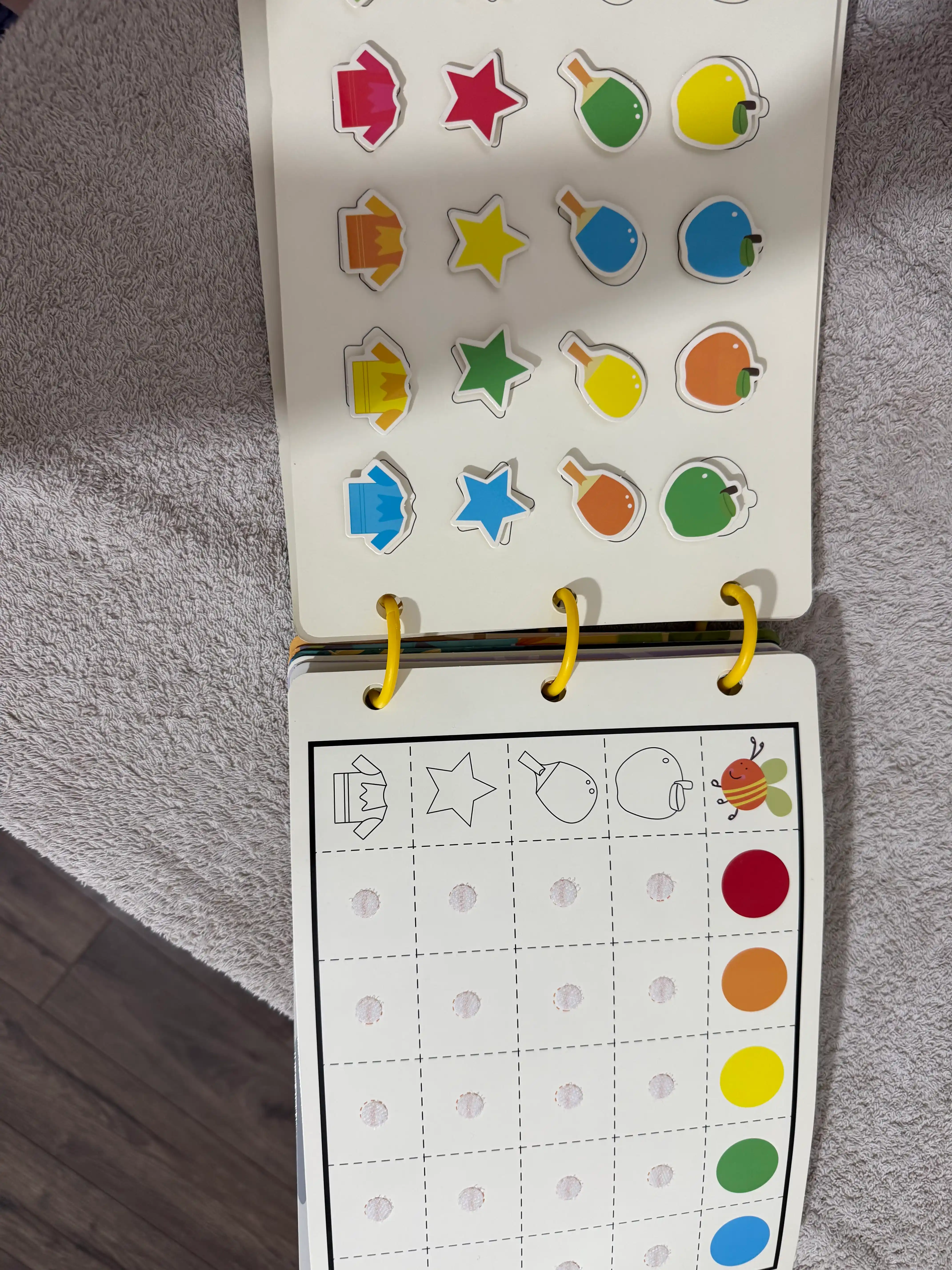 Развивающая книга Busybook, Монтессори на липучках