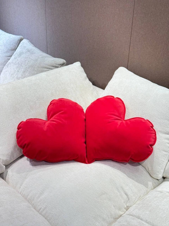 My Sofa “Yurak” yostig‘i — his-tuyg‘ularni ifodalovchi sovg‘a