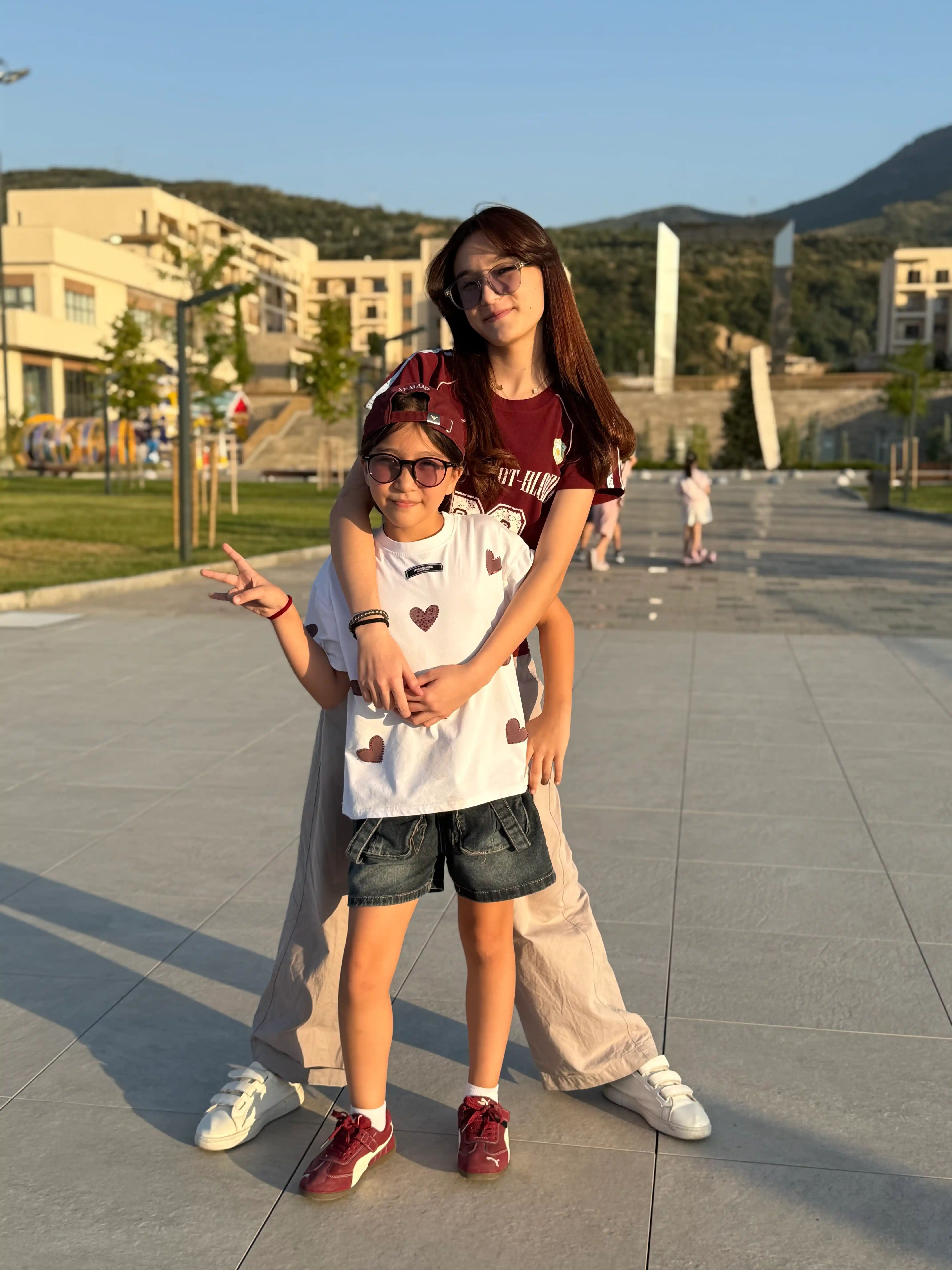 Женская одежда,  кофточки женские,  лонгслив женский,  кофта женская, футболки