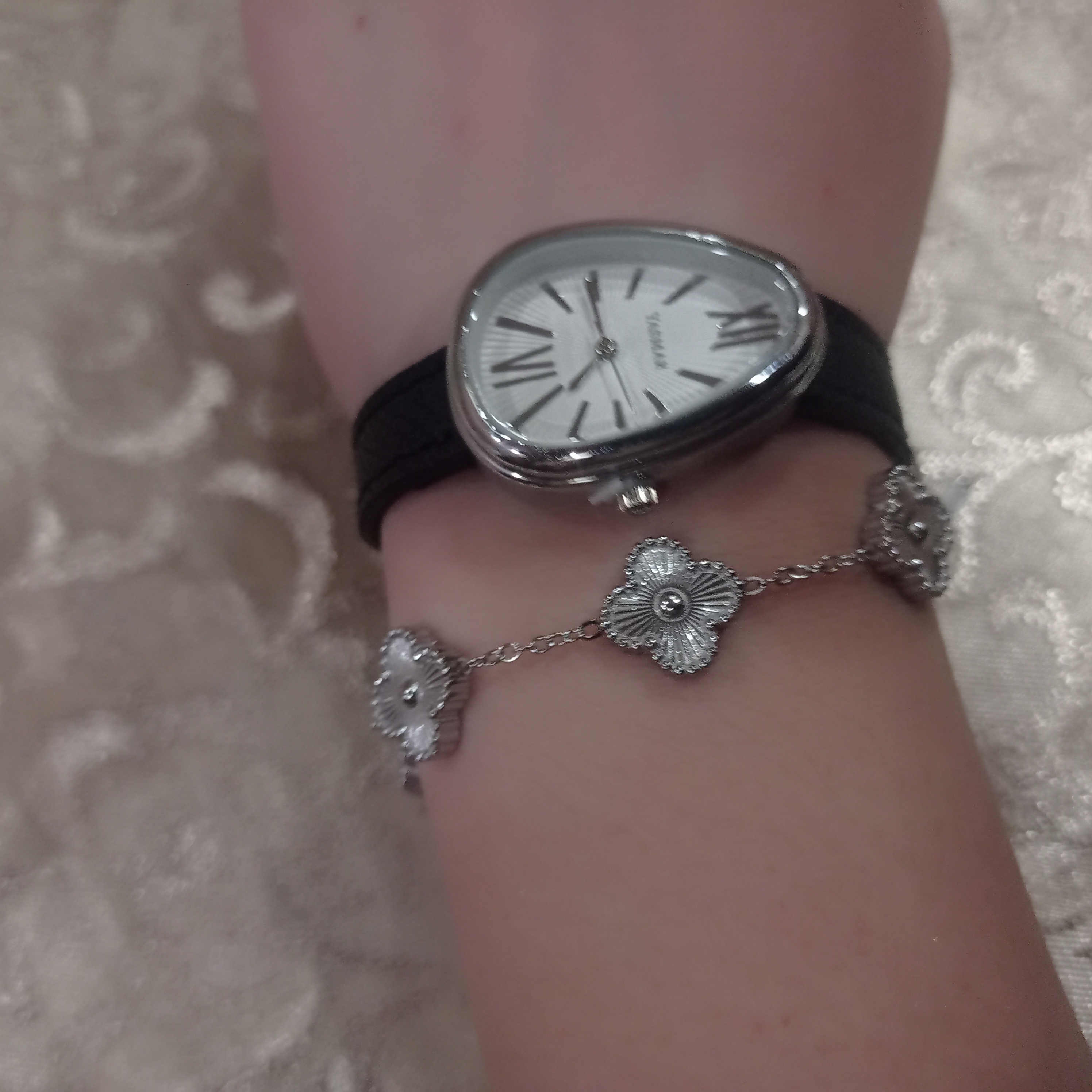 Браслет Van Cleef для женщин и девушек — не темнеет, цвет не меняется