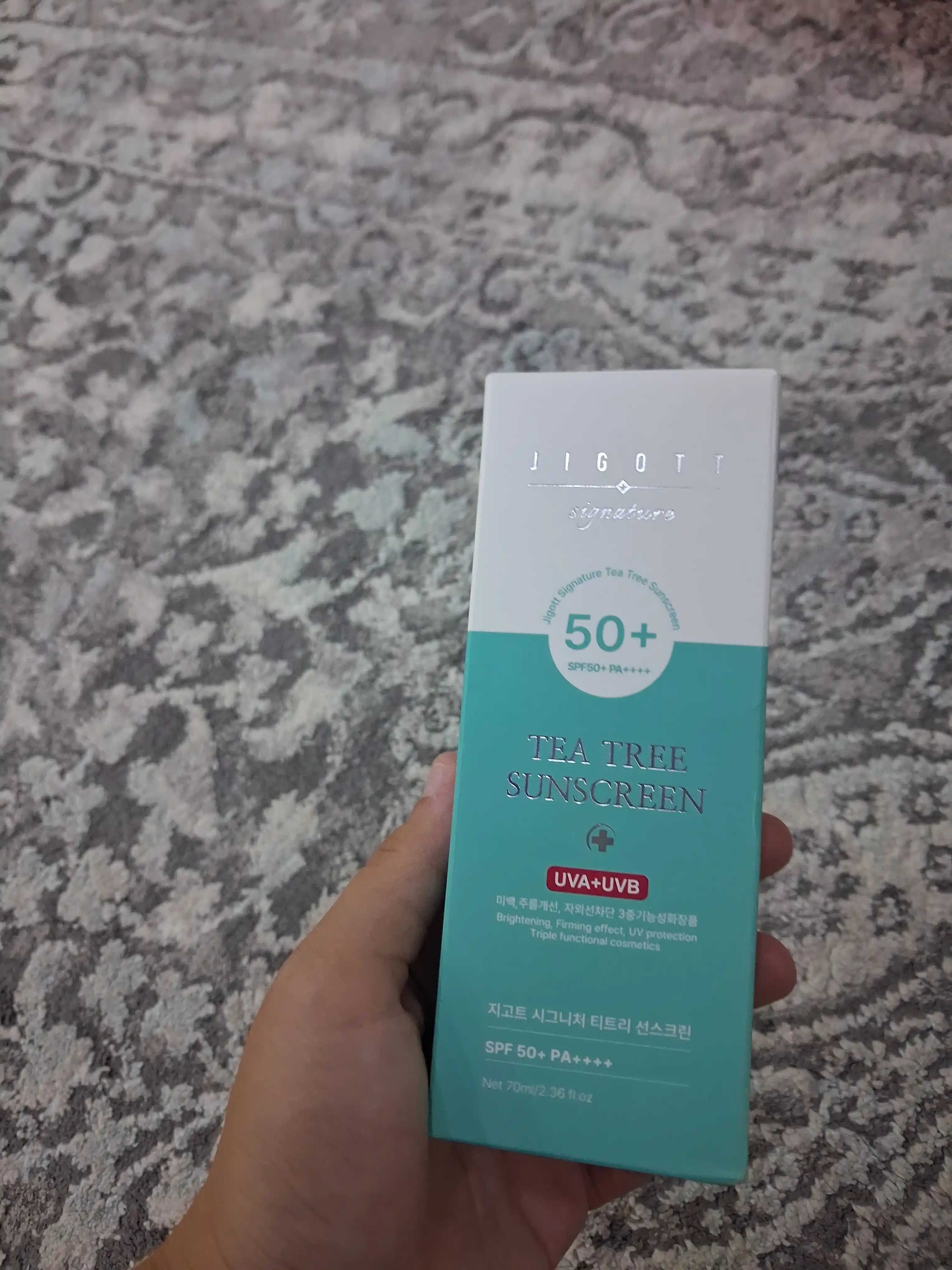 Quyoshdan himoya qiluvchi krem Jigott Collagen, Tea tree sunscreen SPF 50+ PA++++ 70 ml
