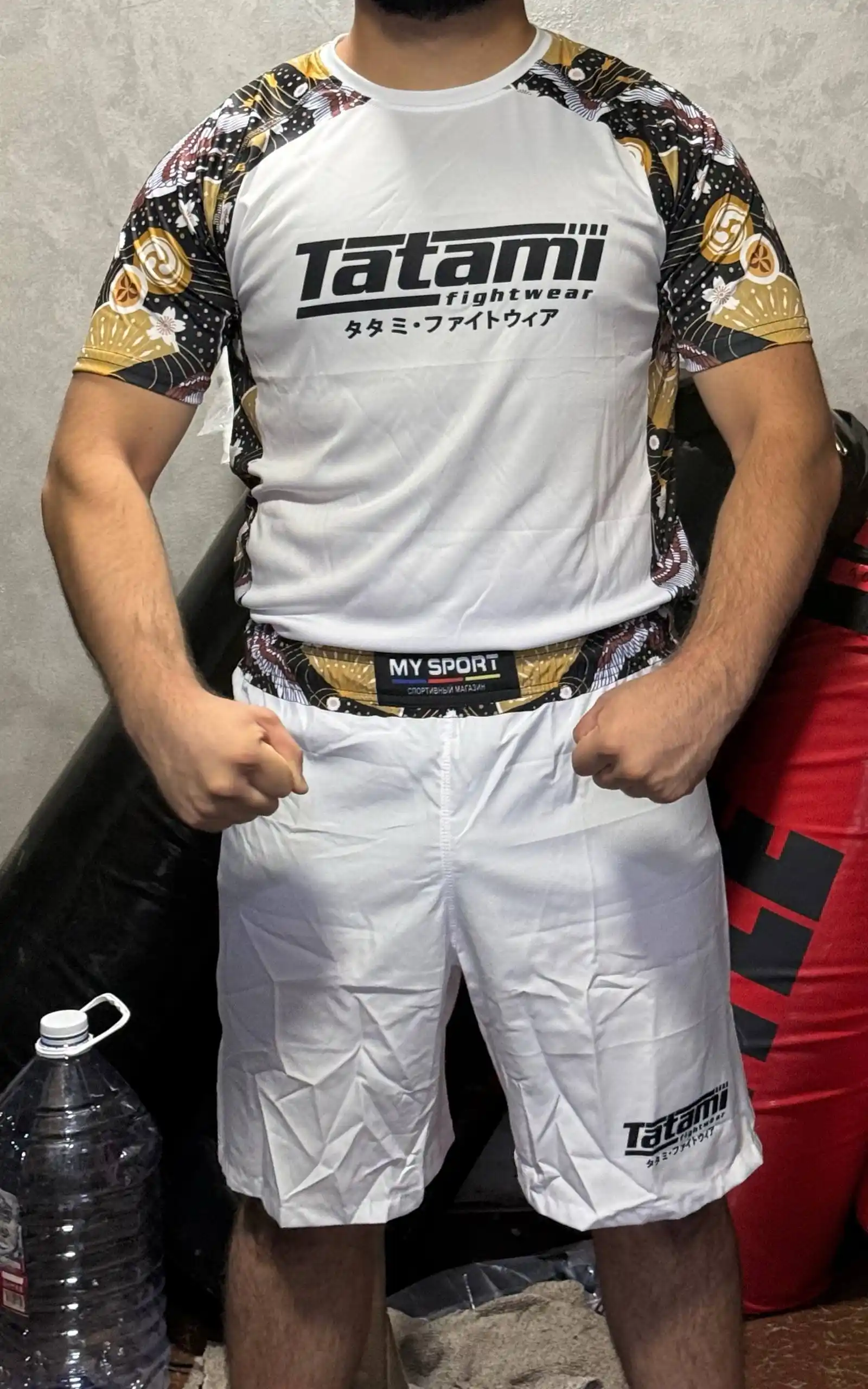 Форма для MMA и UFC — это спортивная одежда, разработанная для детей, мужчин и женщин