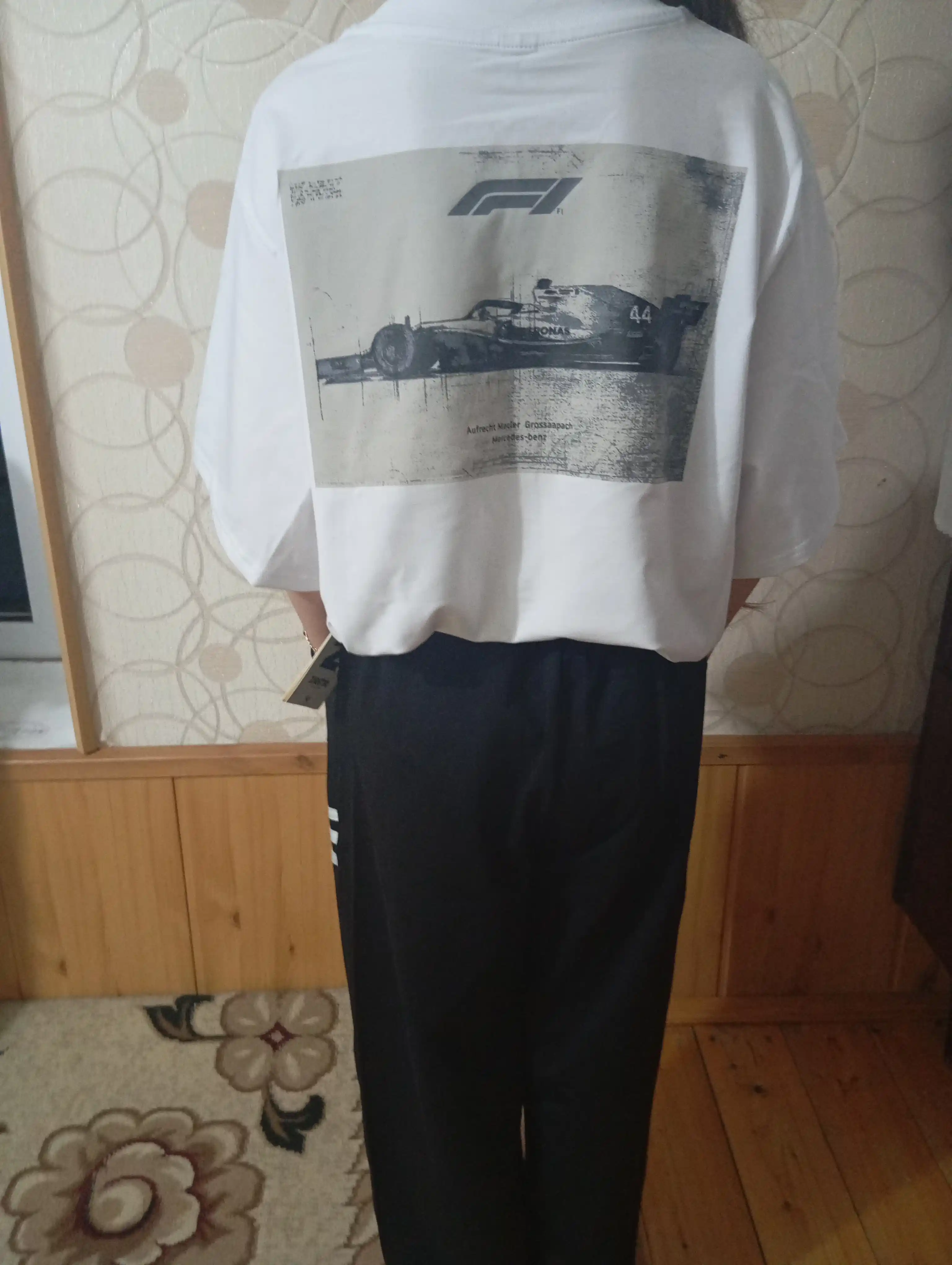 Maktab bolalar sport komplekti o'g'il va qiz bolalar uchun, futbolka va shim to'plami