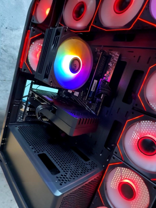 Игровой компьютер AMD Ryzen 5 5600, RTX 3060 12GB, DDR4 16GB, NVMe 512GB
