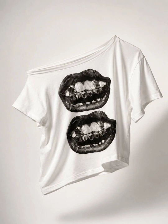 Ayollar uchun oversize futbolka "Lips" printi bilan, 100% paxta, erkin fason - 