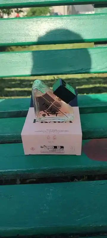 Prada Paradoxe, Intense, Virtual Flower 100 мл женский парфюм стойкий