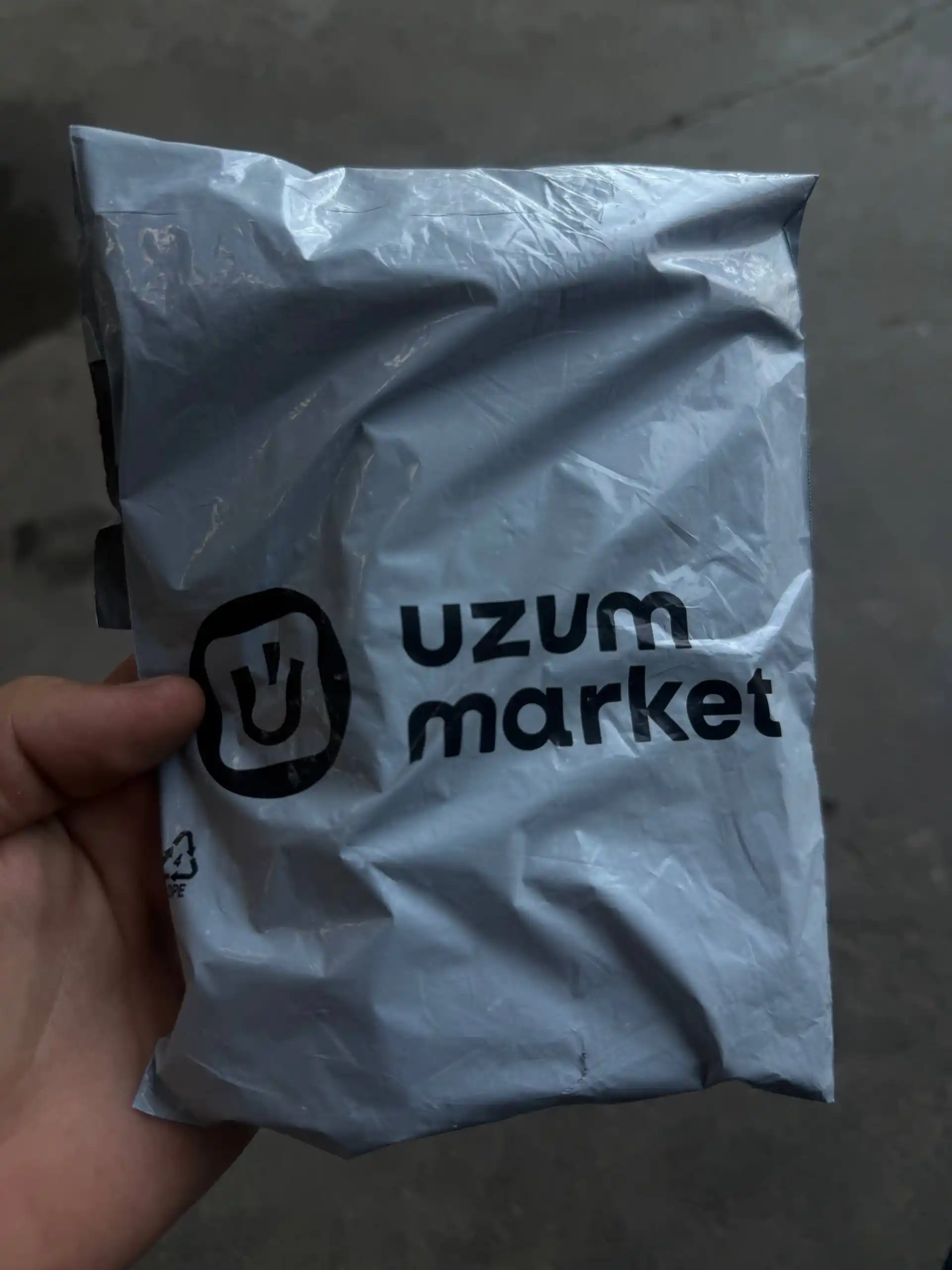 IPhone 15 Pro, Max, 16 Pro, Max, 17 Pro uchun g‘ilof, fosforli, qorong‘ida porlaydi