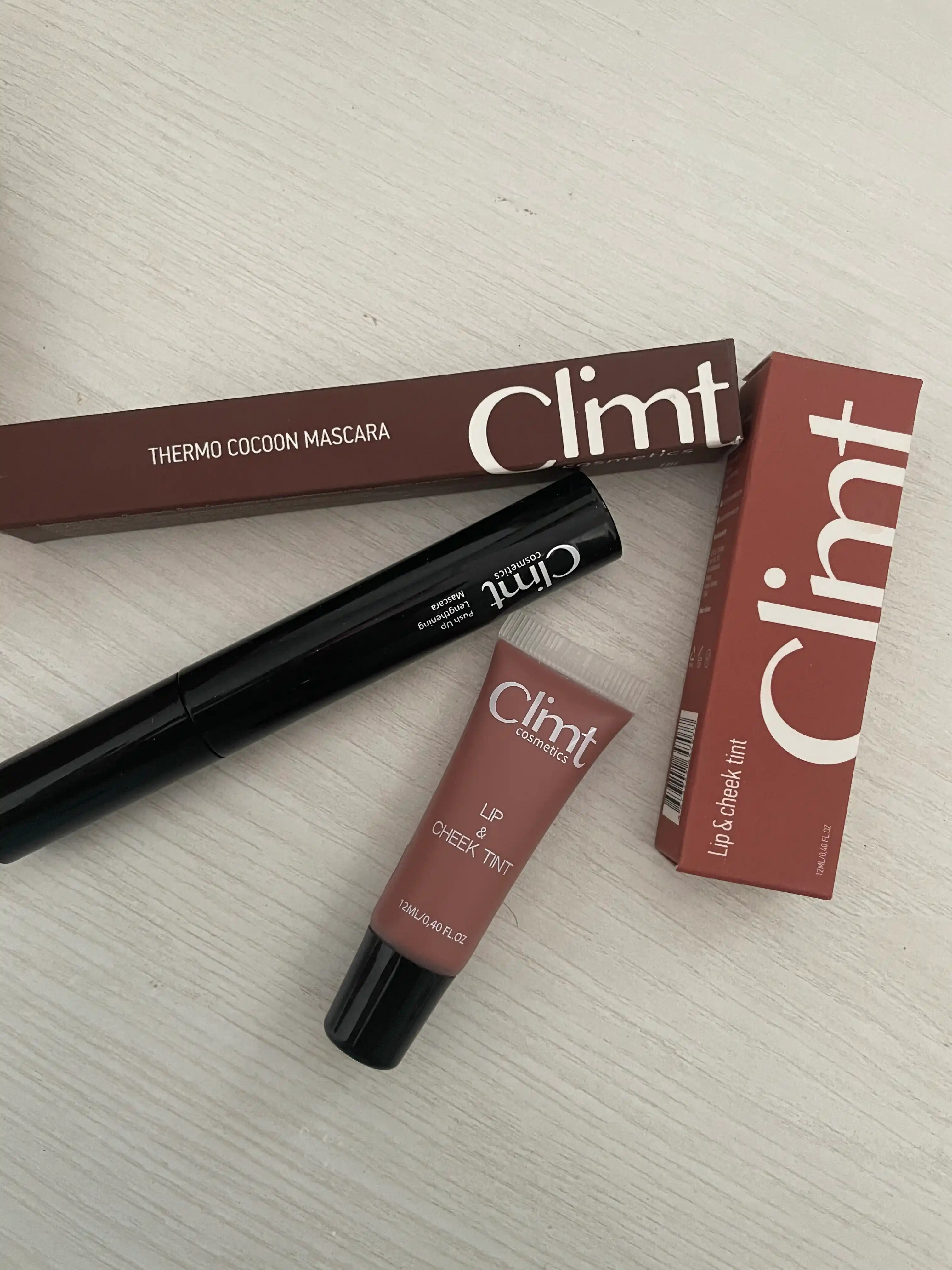 Тинт для губ, щек и век (3 в 1) матовый и стойкий Climtcosmetics