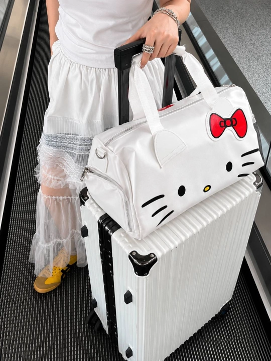 Hello Kitty sayohat sumkasi, sport va yo‘l sumkasi, 45×32×17 sm
