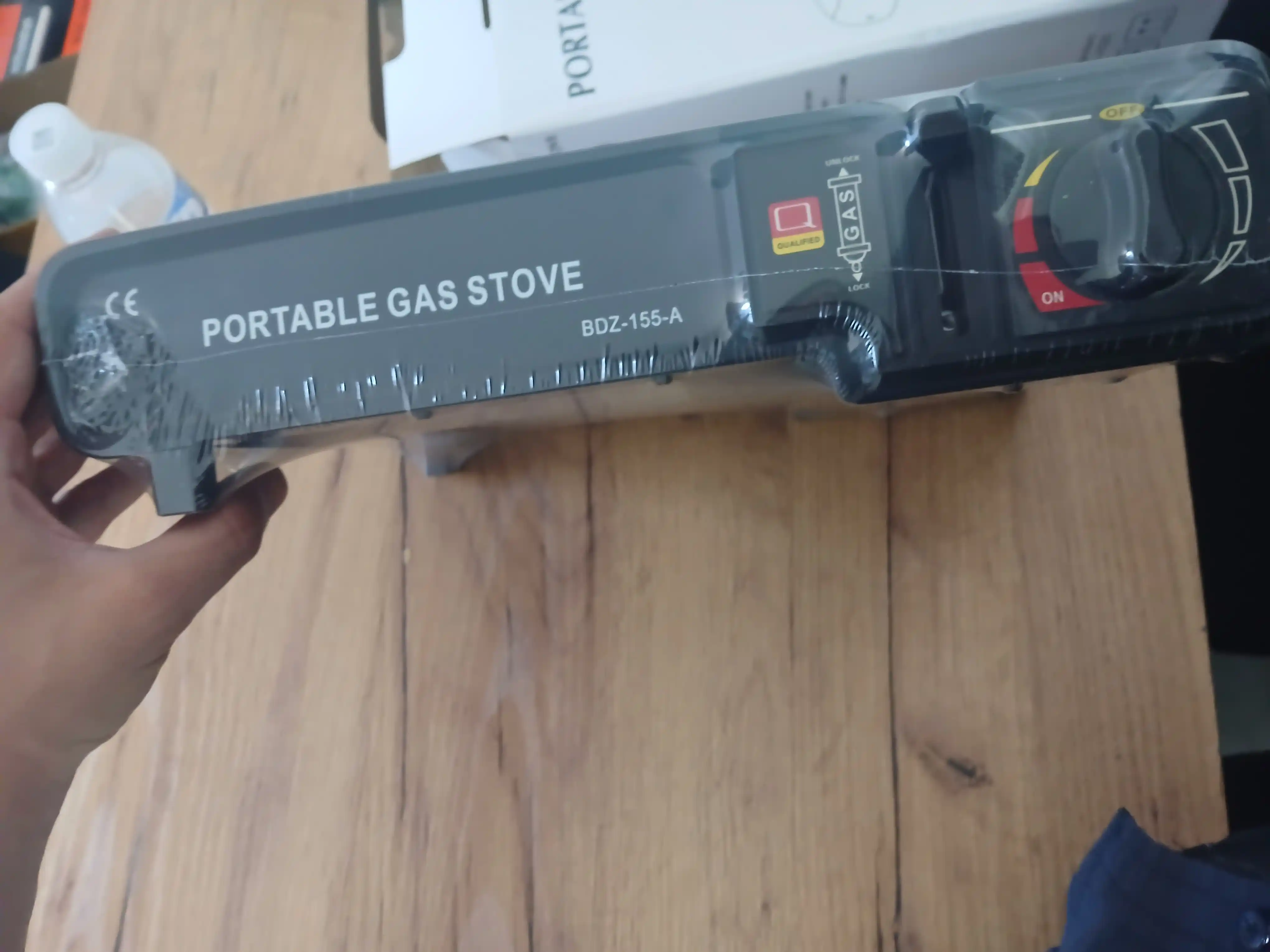 Portativ gaz plitasi Contiki BDZ-155A sayohat va piknik uchun ixcham gaz pechi