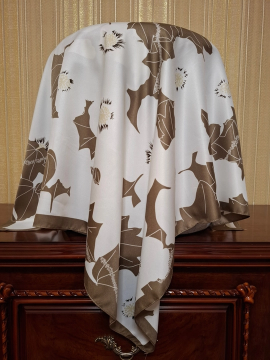 Ayollar ipak ro‘molchasi, hijob, sharf, 90 x 90 sm