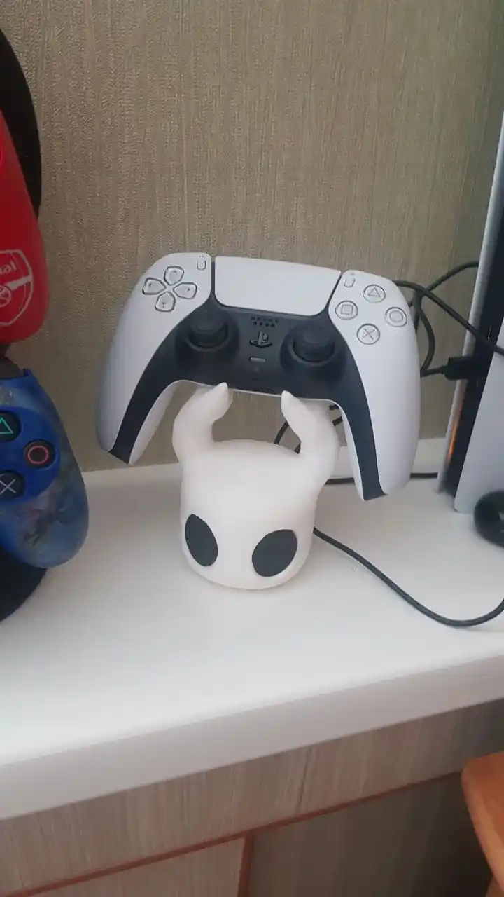 DualSense va DualShock 4 kontroller ushlagichi