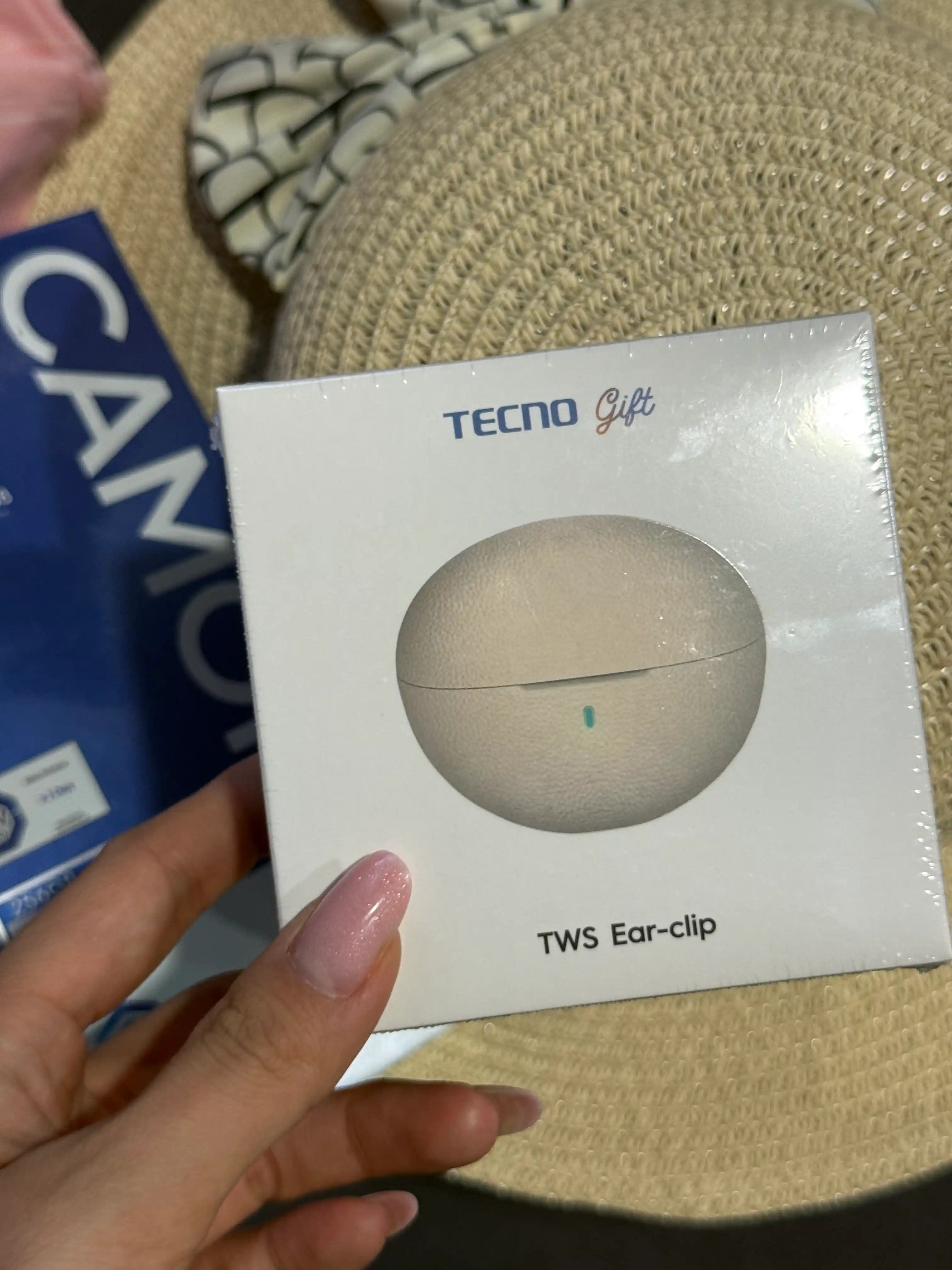 Смартфон камерофон TECNO CAMON 50 и 50 Pro, 8/256 GB, AMOLED 144 Hz