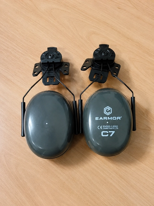 Наушники противошумные EARMOR C7H с креплением на защитную каску, NRR 32 дБ