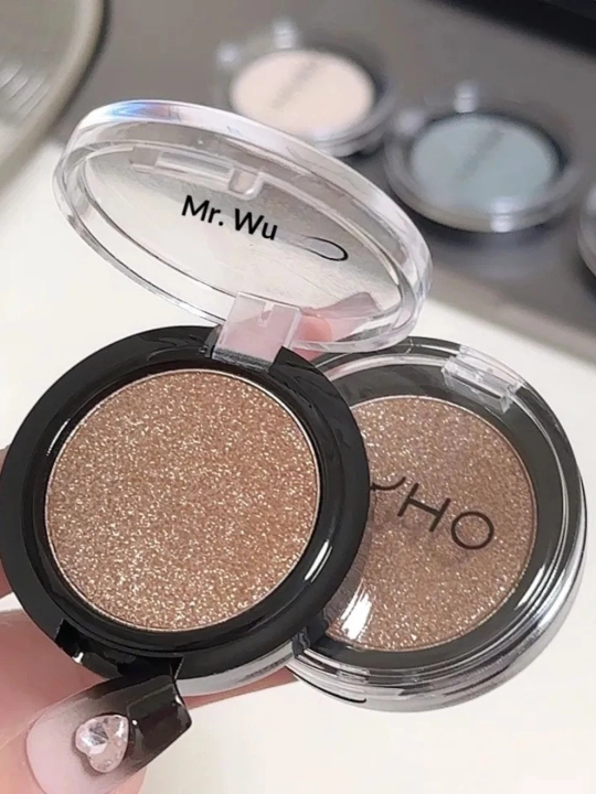 Makiyaj uchun universal paletka / Ko'z soyasi va yuz uchun kosmetik paletka - 