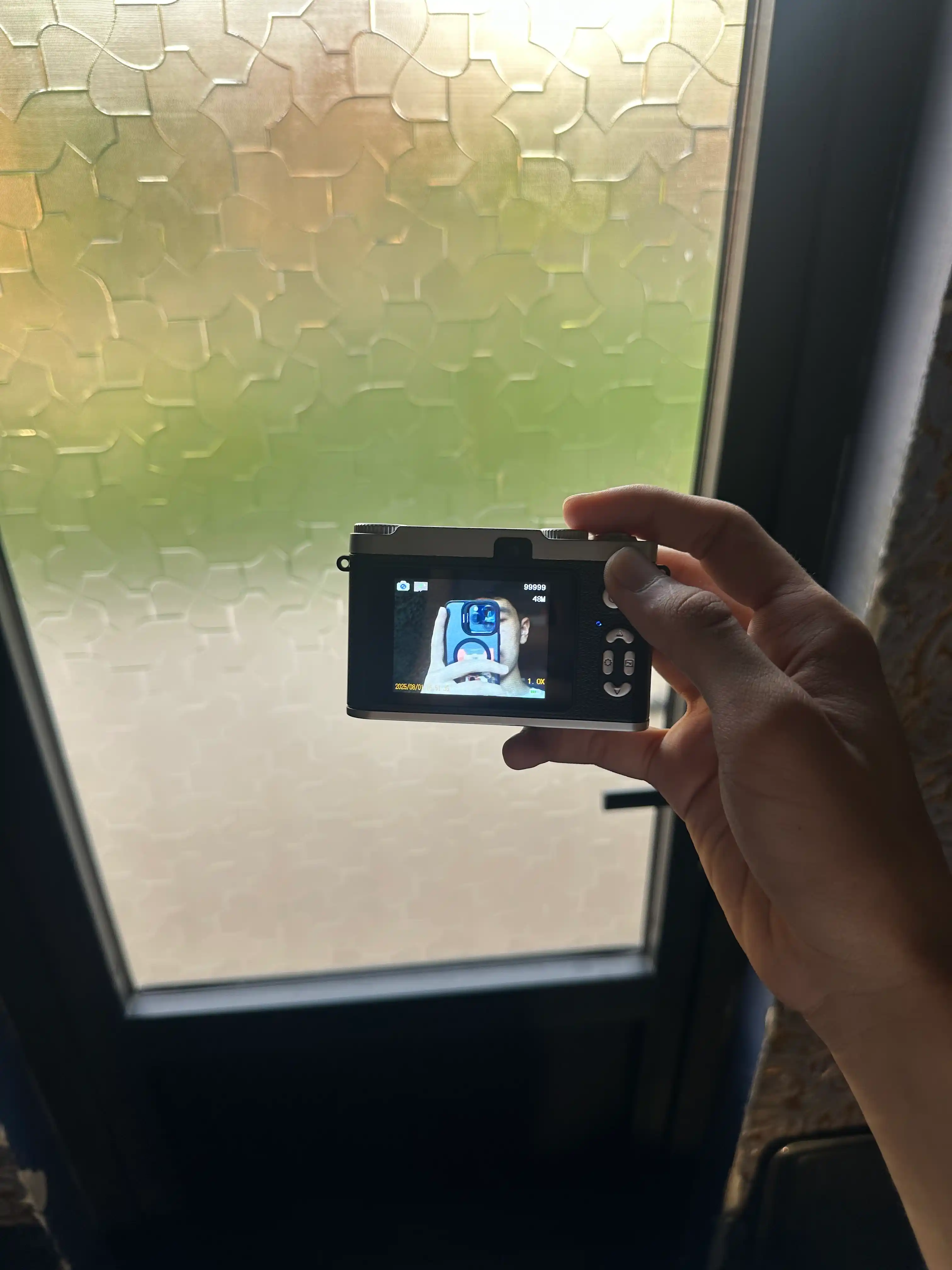 Raqamli kamera (fotoparat), foto kamera, retro kamera, 8x zum, va 32 GB karta