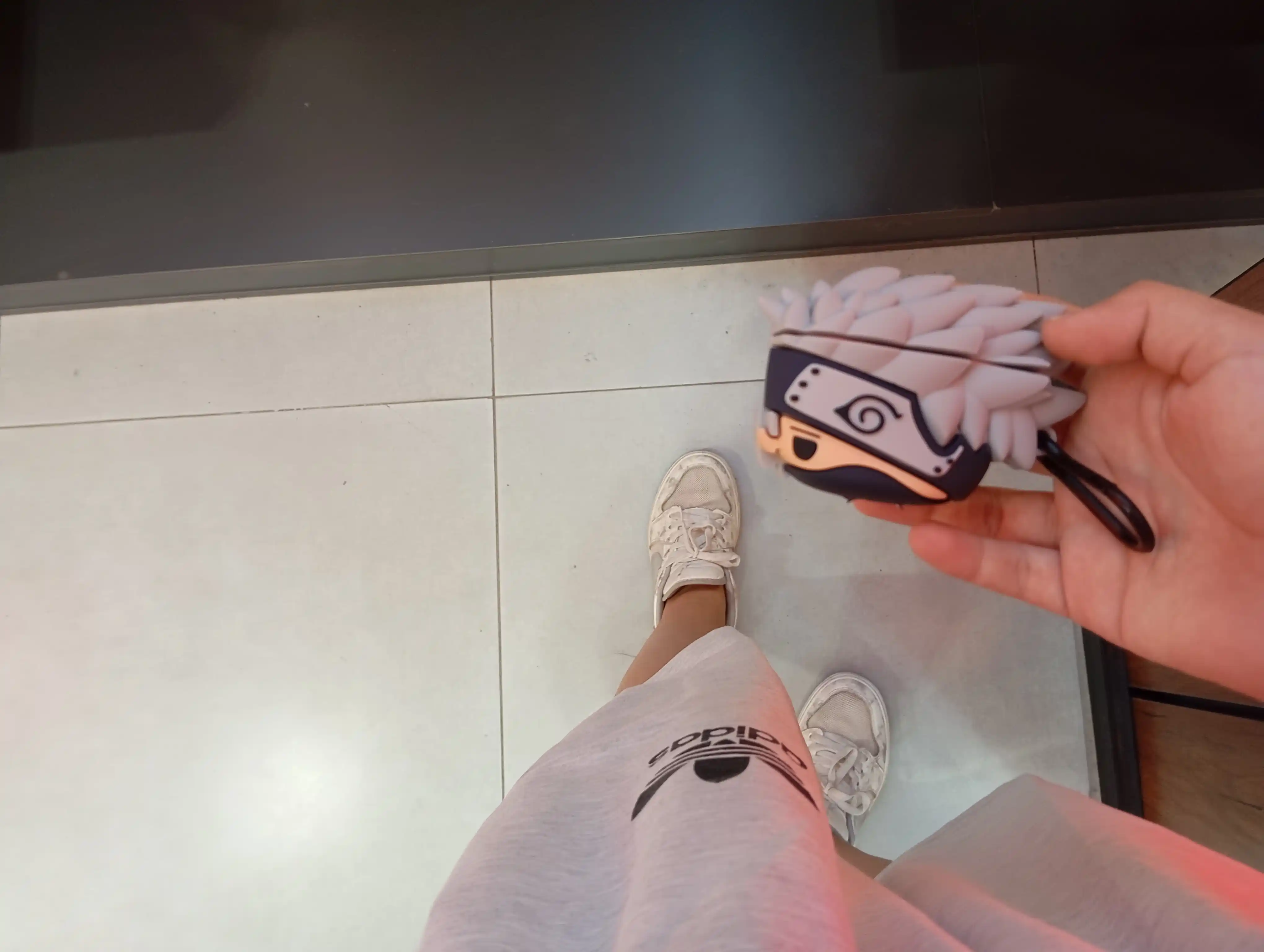 AirPods pro 2 /  pro simsiz quloqchinlar uchun g'ilof karabinli bilan