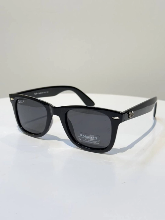 Quyoshdan himoya ko'zoynaklari ''Ray Ban''