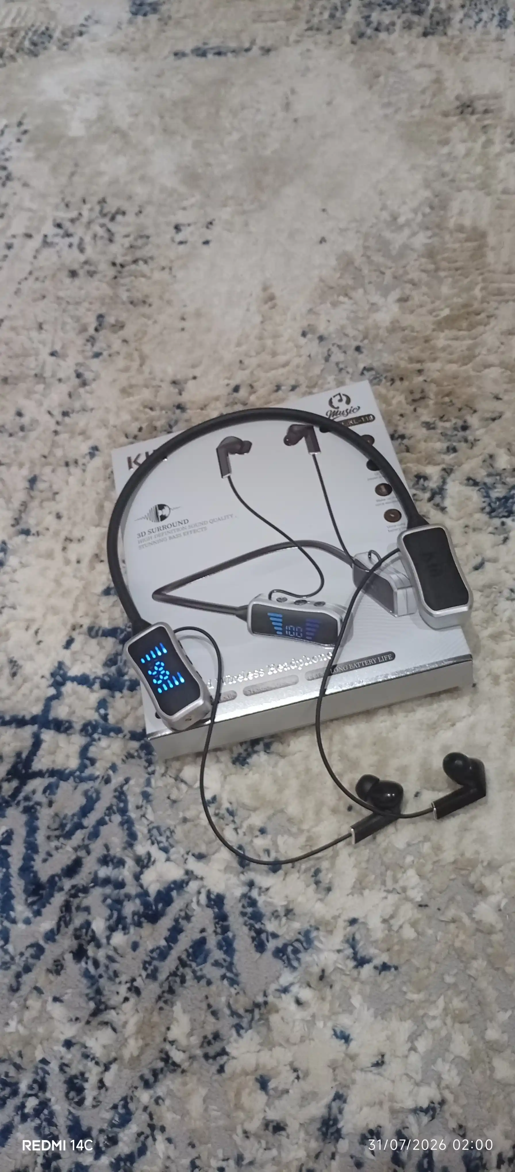 Simsiz quloqchin KIN KL50/118 Bluetooth 5.4, LED displey, 400 mAh batareya, TF-karta