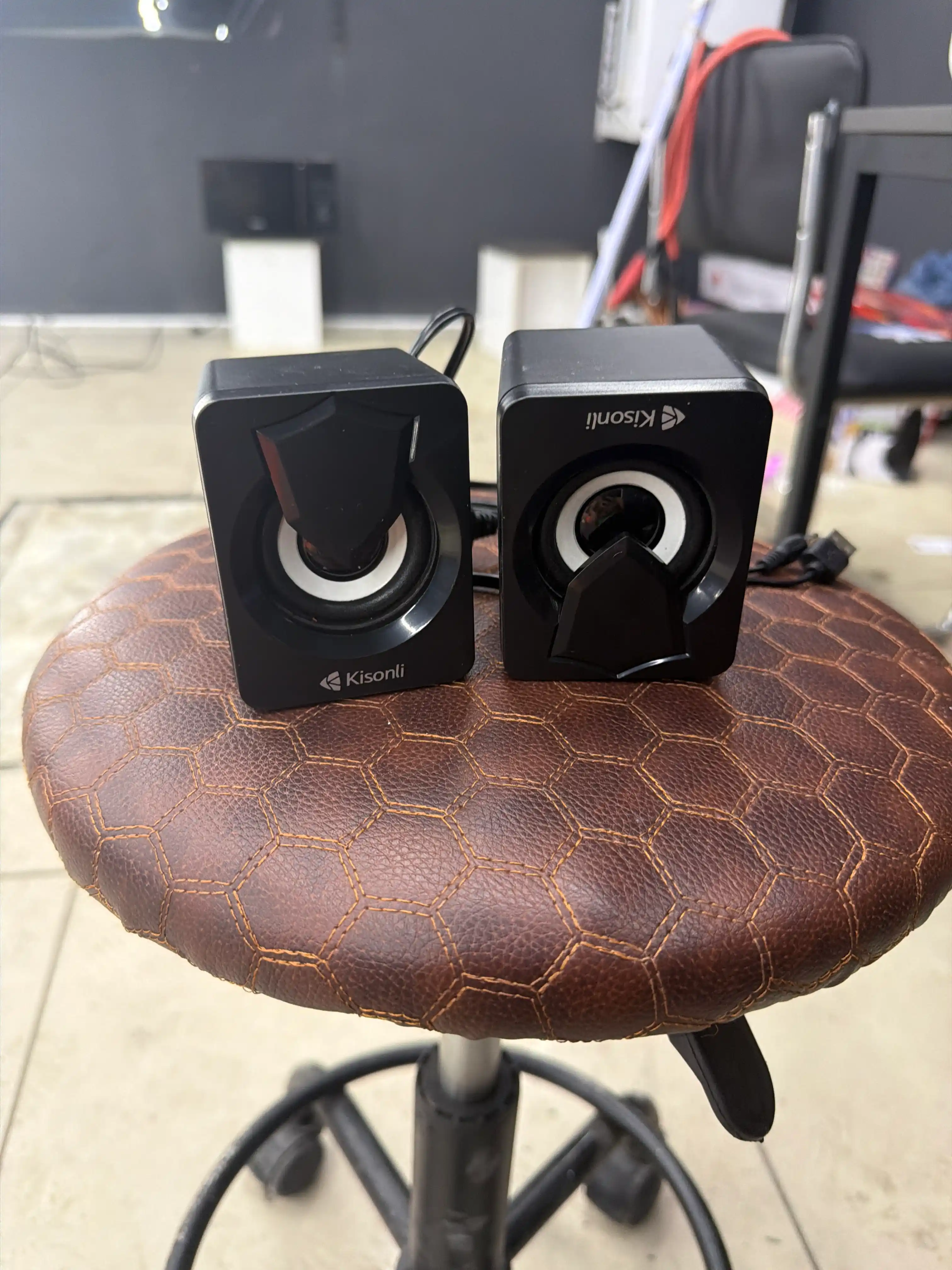 Колонки для компьютера Kisonli L-1030 5 Вт, 2.0, питание от USB, RGB подсветка