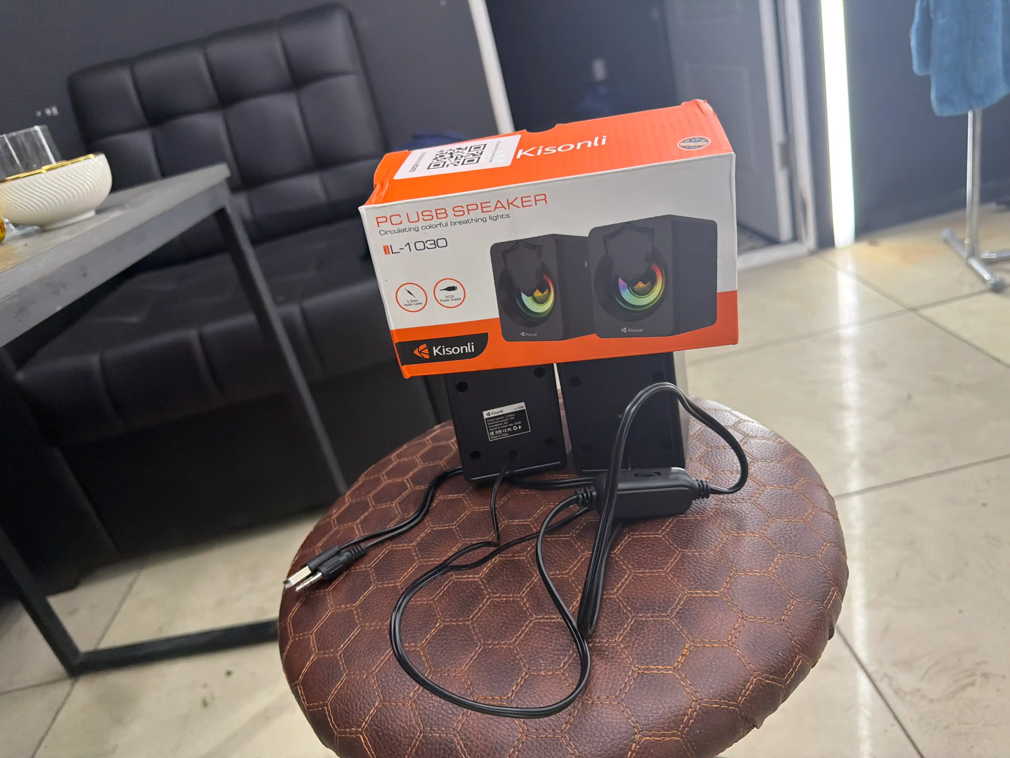Колонки для компьютера Kisonli L-1030 5 Вт, 2.0, питание от USB, RGB подсветка
