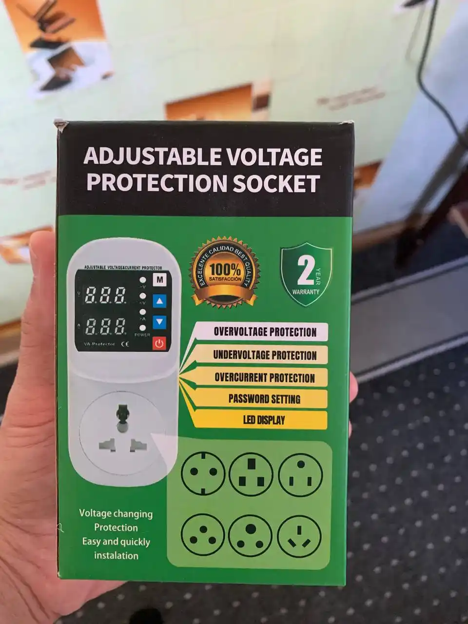 220V rozetka uchun 16A kuchlanish va tok relesi,sakrashlardan himoya,voltmetr va ampermetr