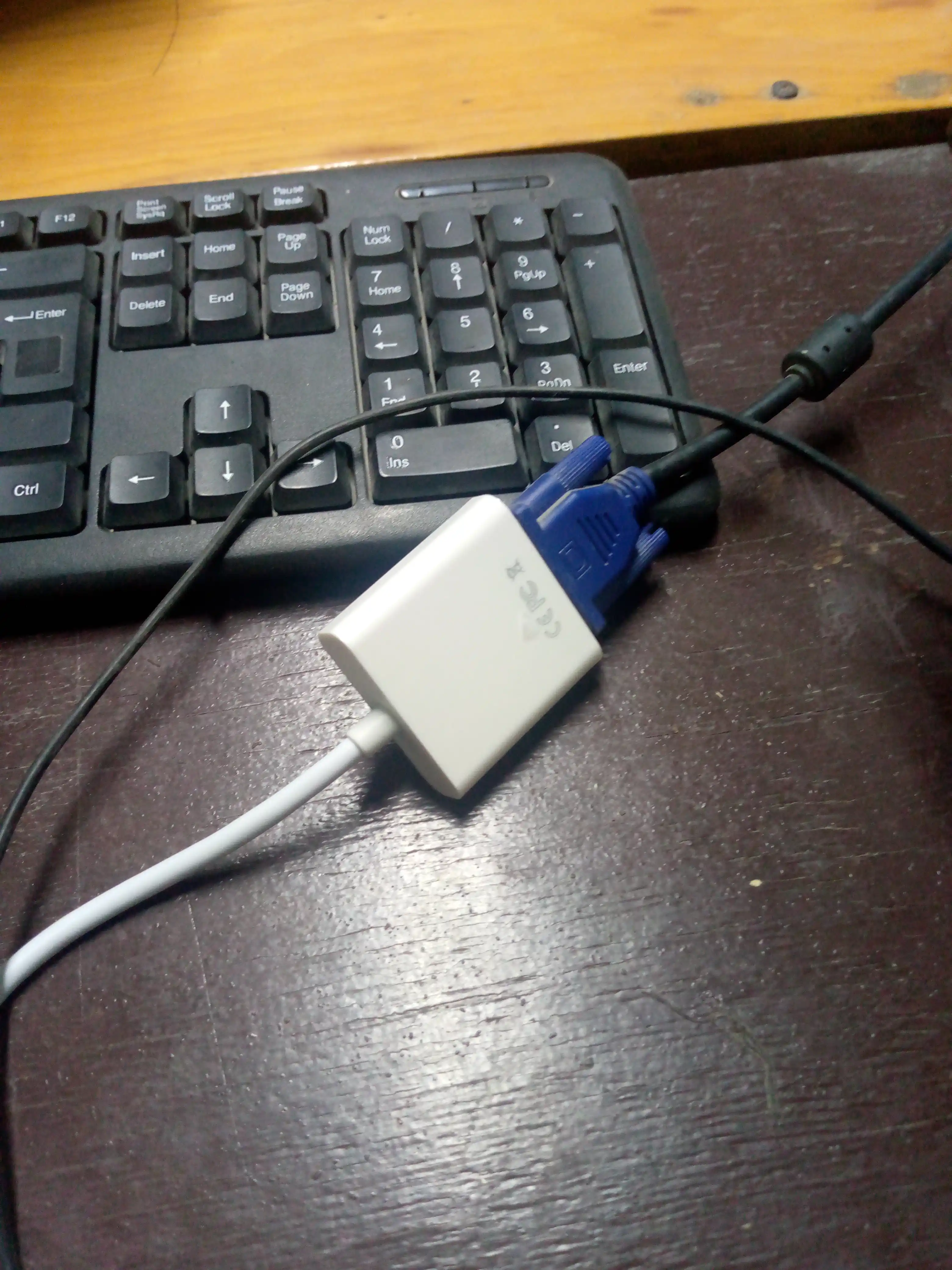 HDMI-VGA adapter, perexodnik monitor uchun