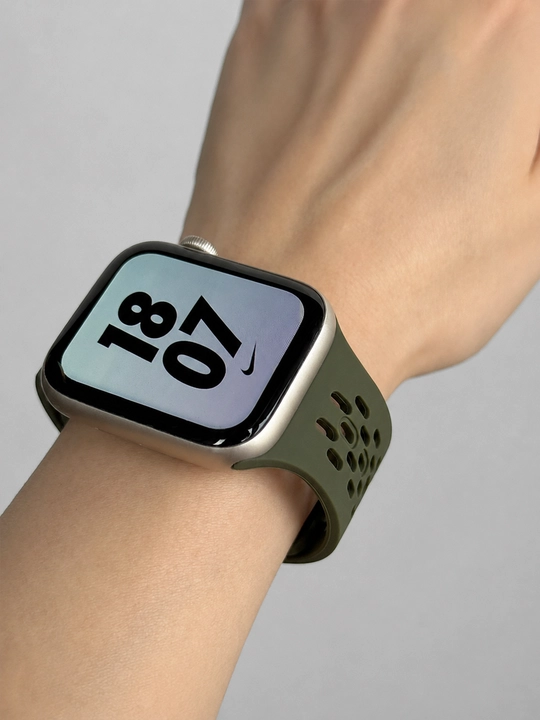 Силиконовый ремешок для Apple Watch 11 10 9 8 , дышащий спортивный браслет Только ремешок