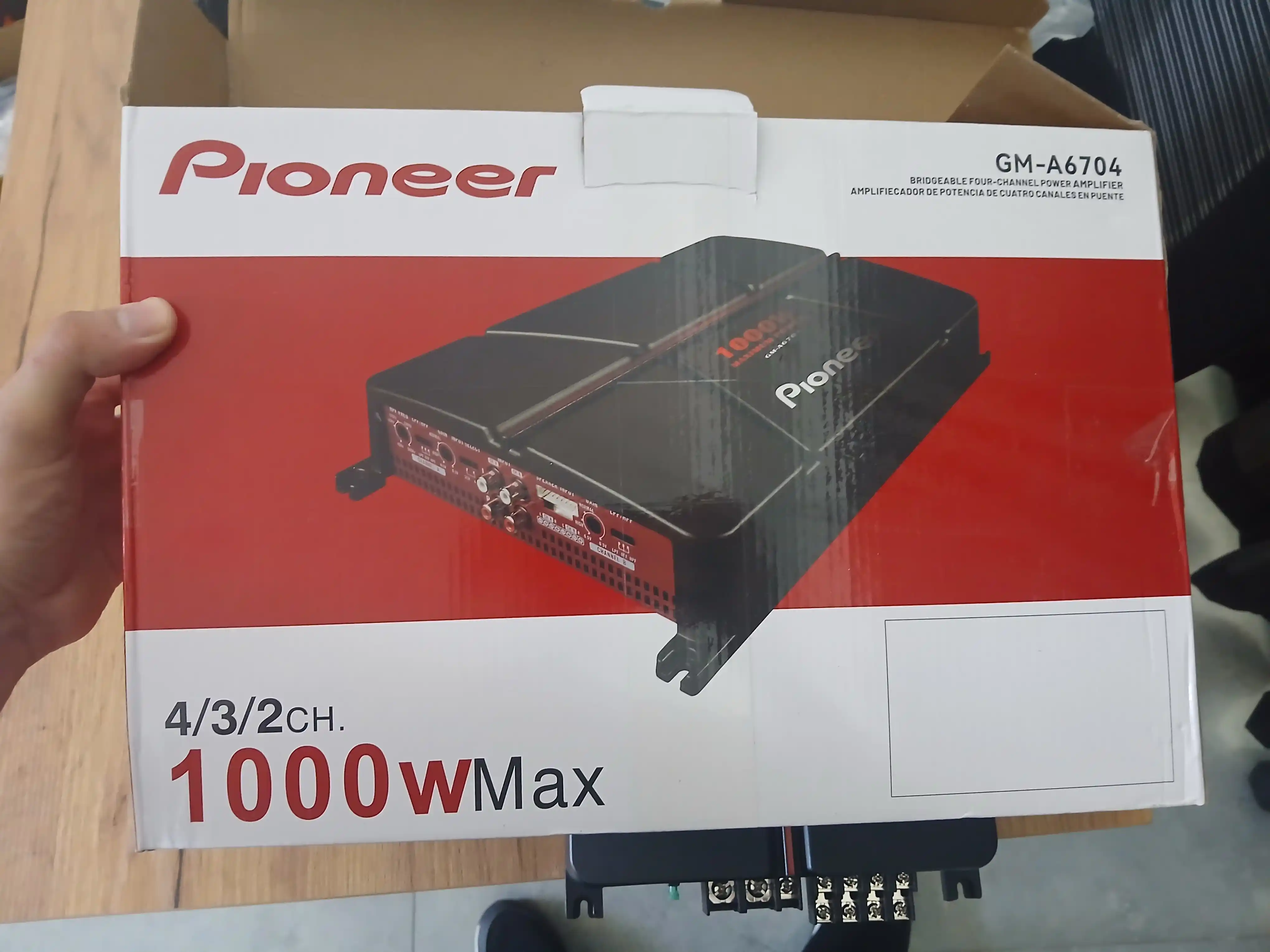 Усилитель автомобильный Pioneer GM-A, 4-канальный, 1000 Вт