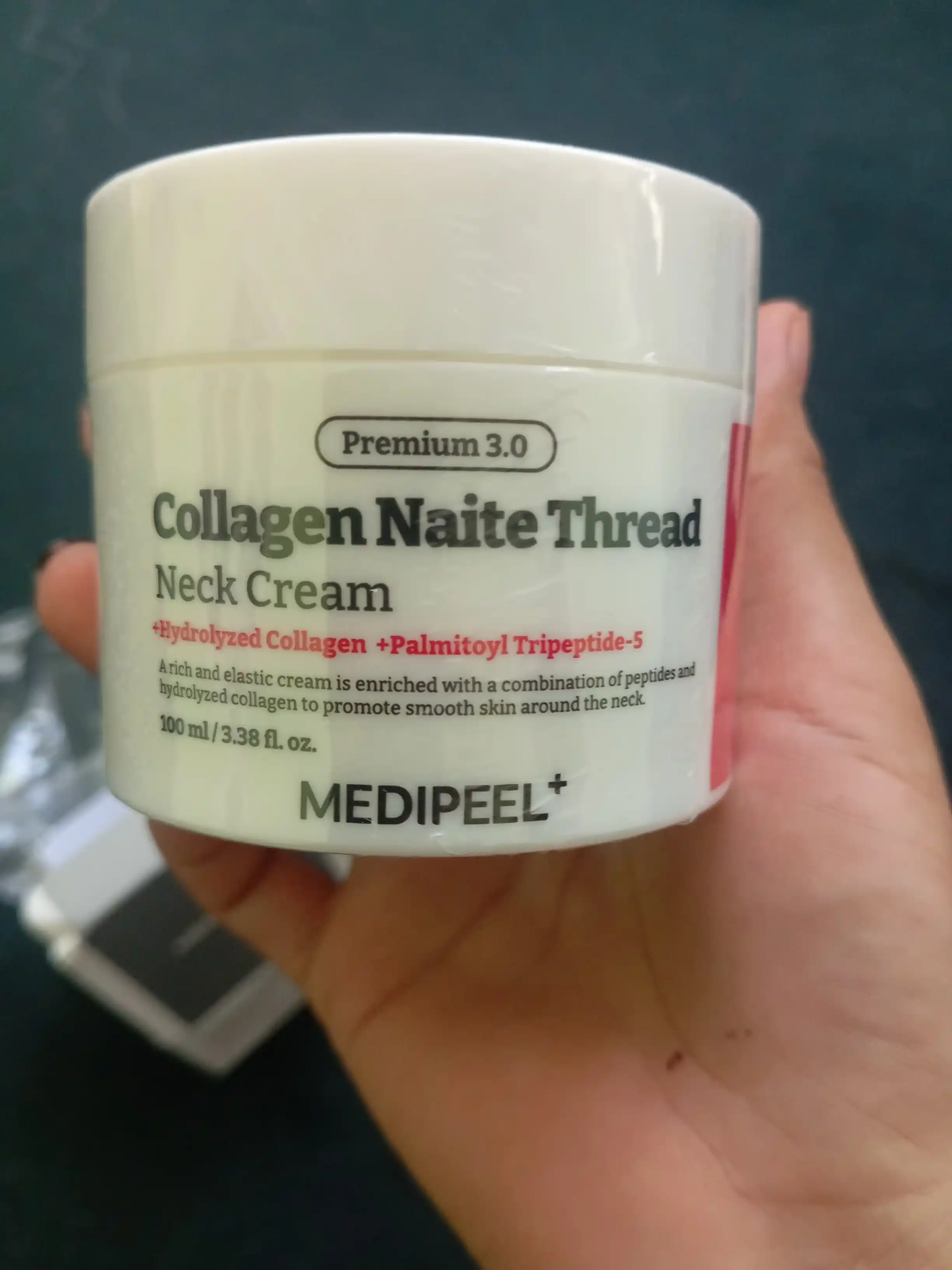 Bo'yin uchun krem peptid kompleksi bilan Medi-Peel Naite Thread Neck Cream, 100 ml