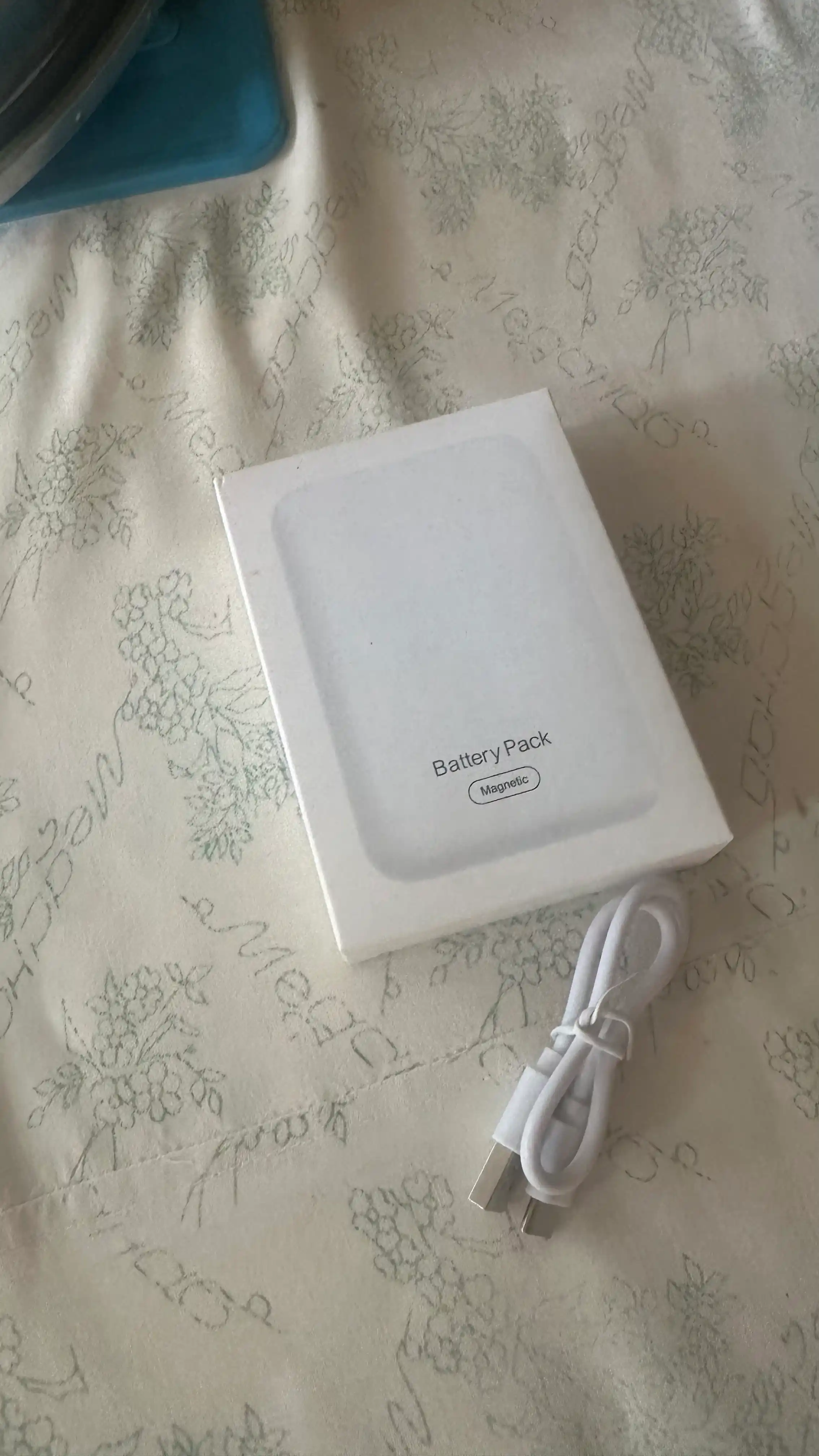 IPhone uchun simsiz MagSafe powerbank, 10 000 mA/soat