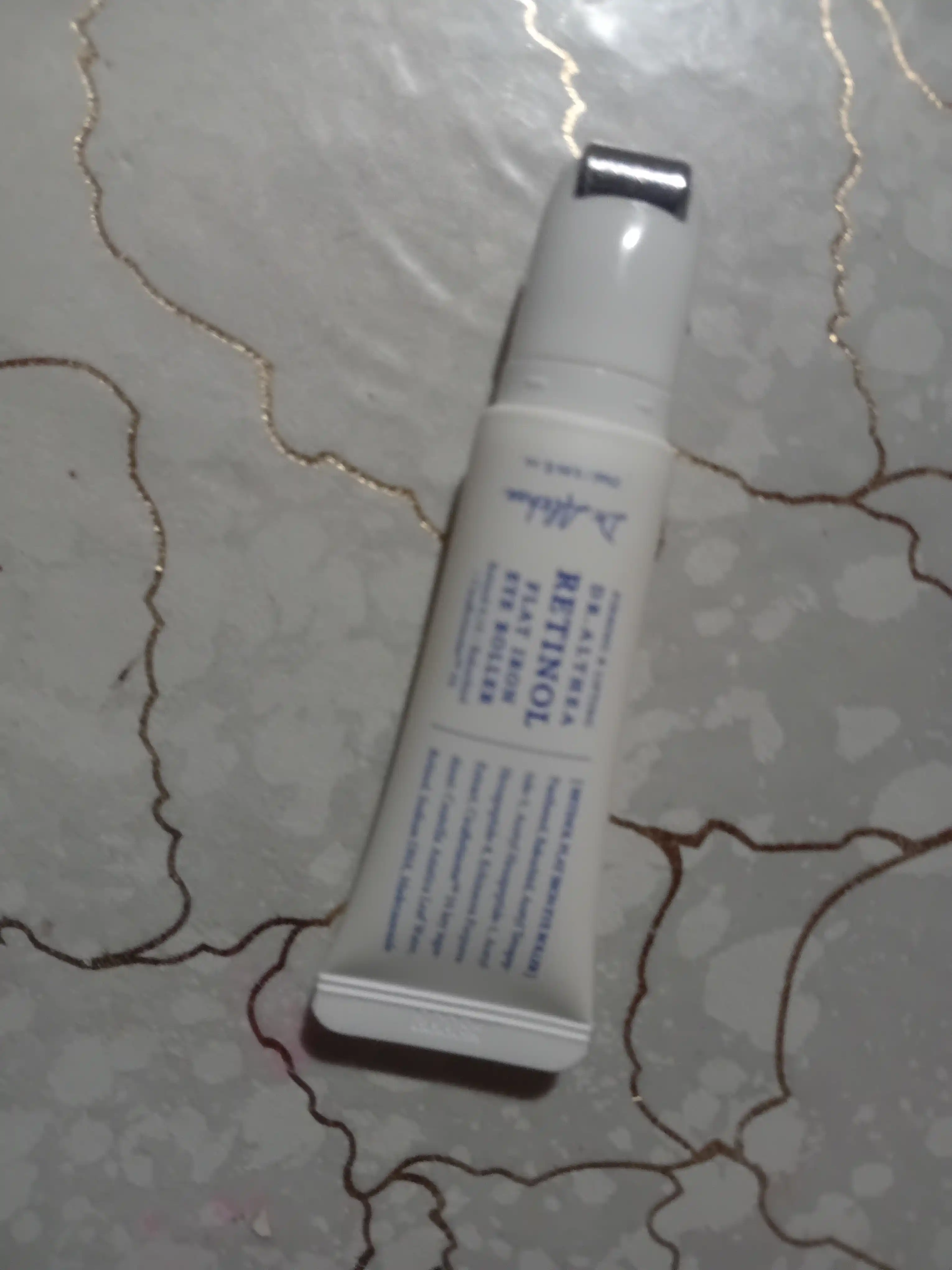 Dr. Althea Retinol Flat Iron Eye Roller 0,1% retinol bilan ko‘z atrofi massaj kremi, 25 ml