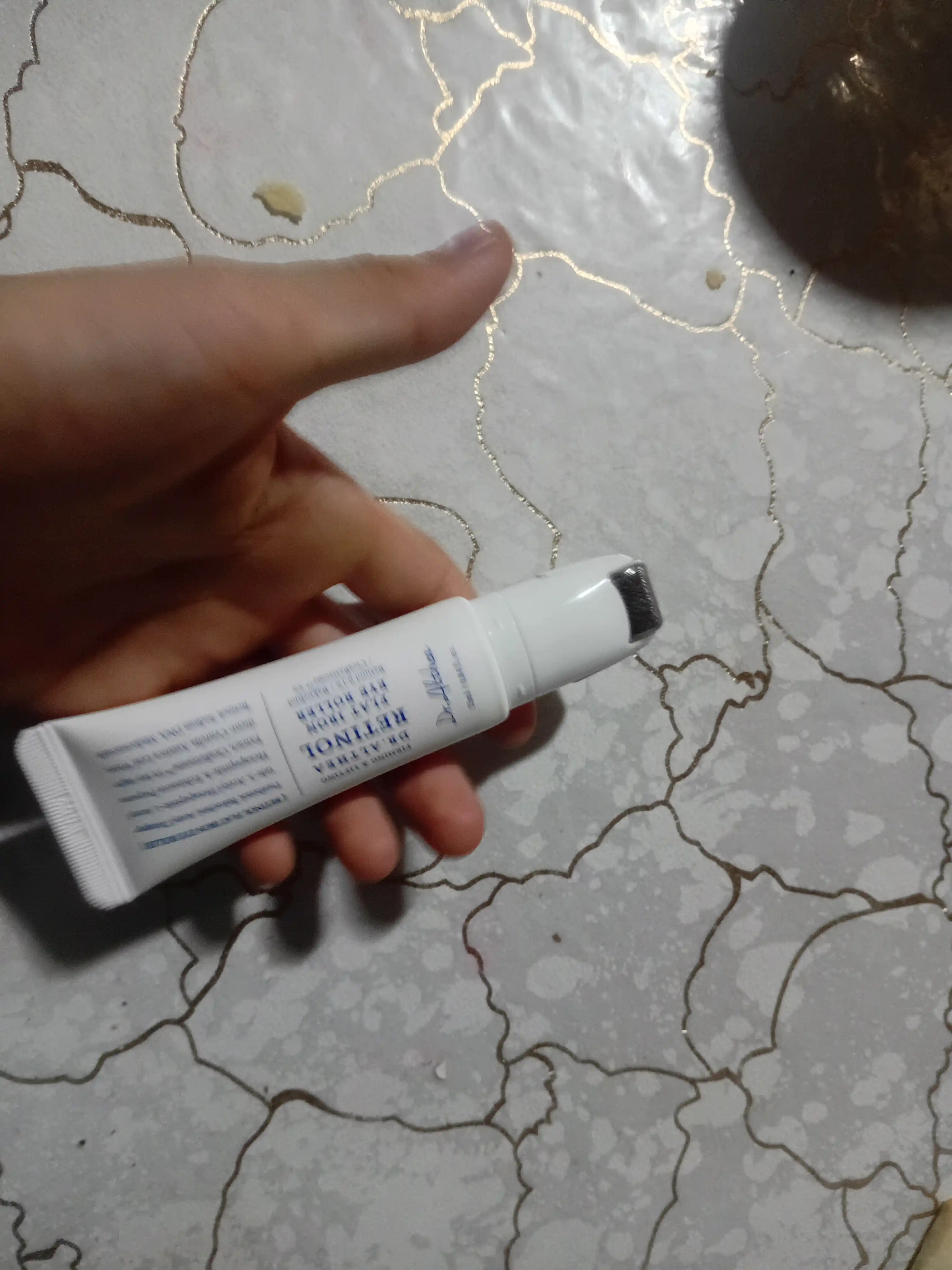 Dr. Althea Retinol Flat Iron Eye Roller 0,1% retinol bilan ko‘z atrofi massaj kremi, 25 ml