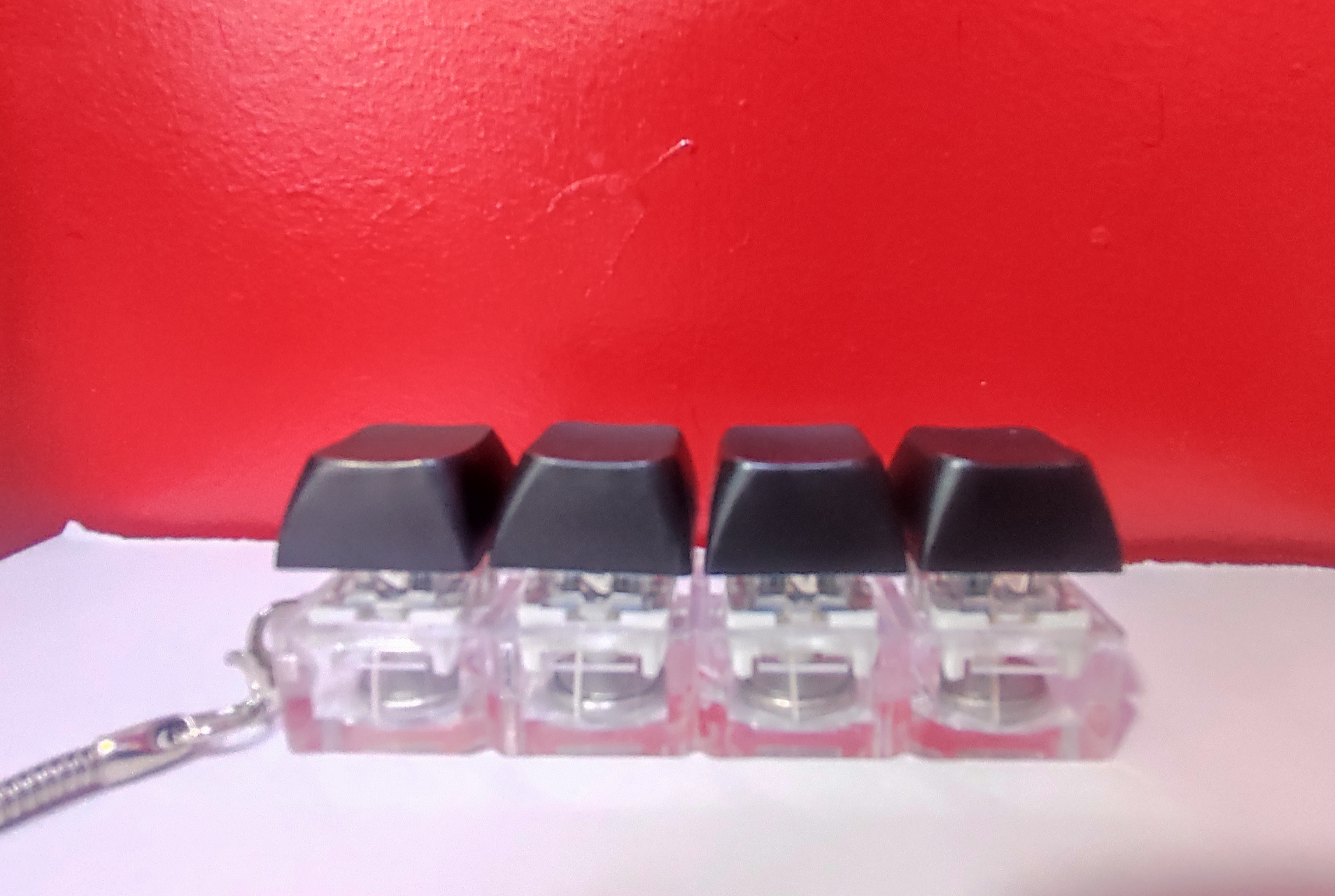 Антистресс брелок клавиатура RGB, механический кликер