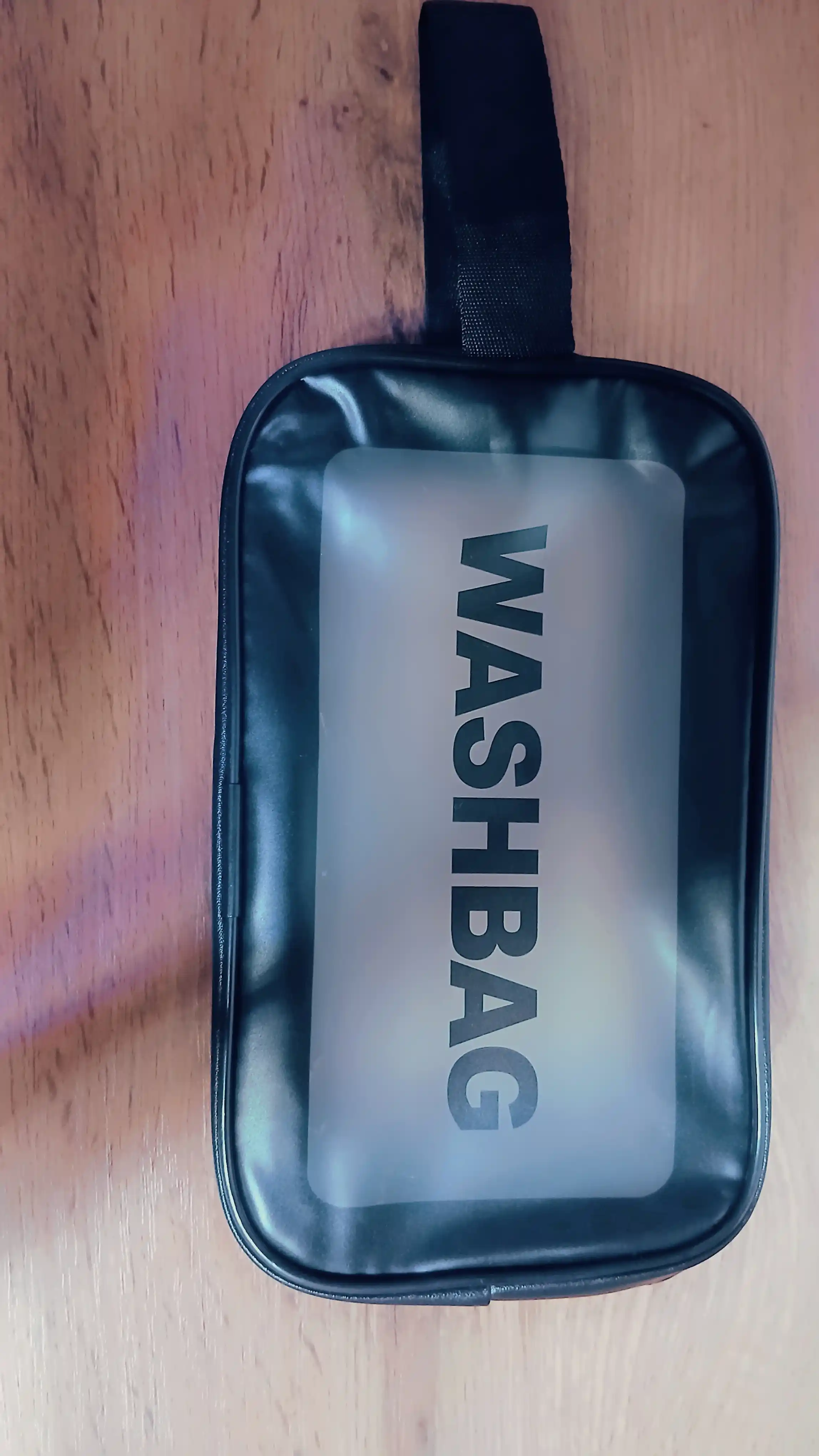 “WASHBAG” 4 xil o‘lchamli va 4 rangli suv o‘tkazmaydigan kosmetik sumkalar (PVX-neylon)