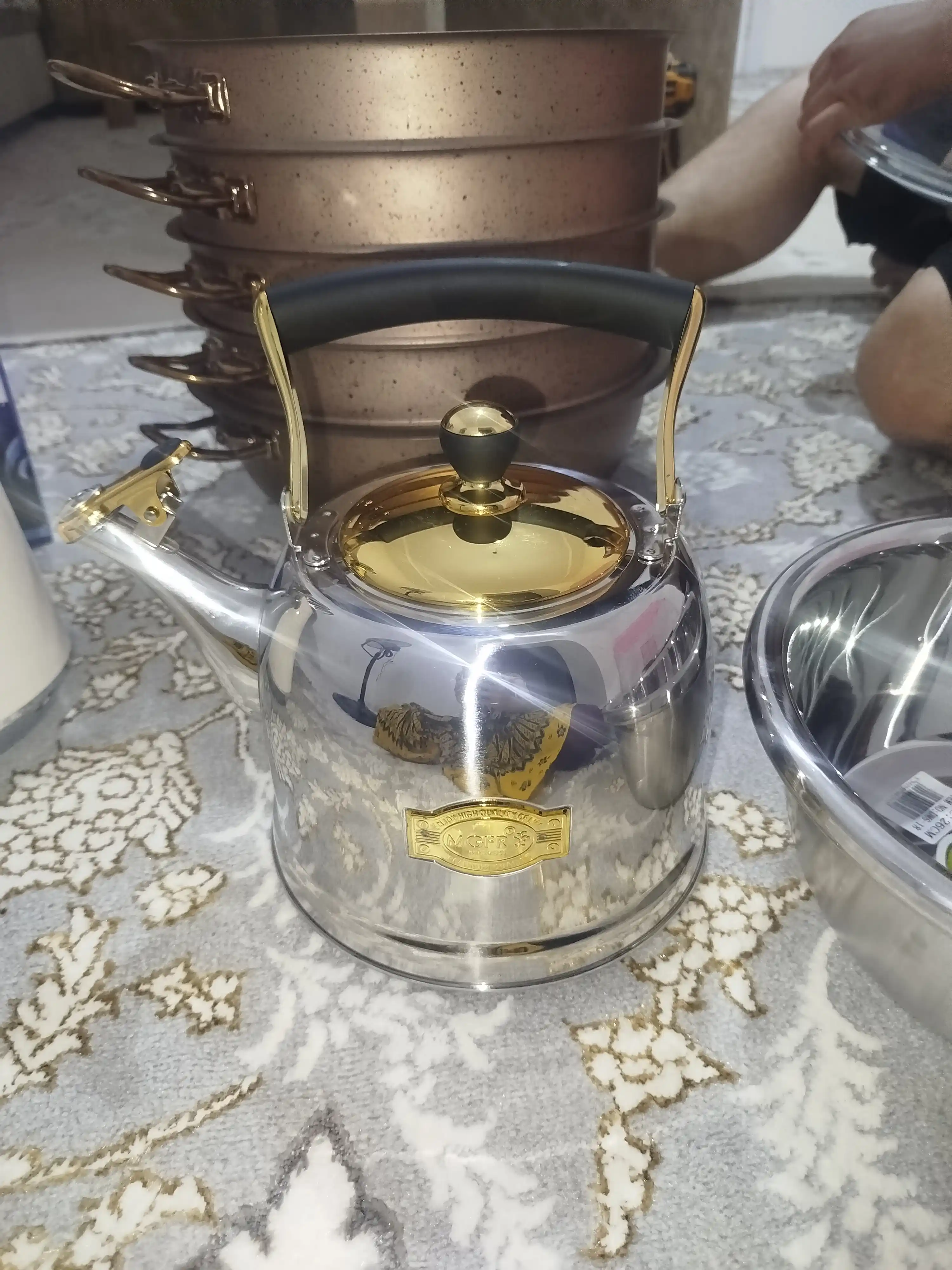 Чайник со свистком 3.0L MGFR, нержавеющая сталь, деревянная ручка