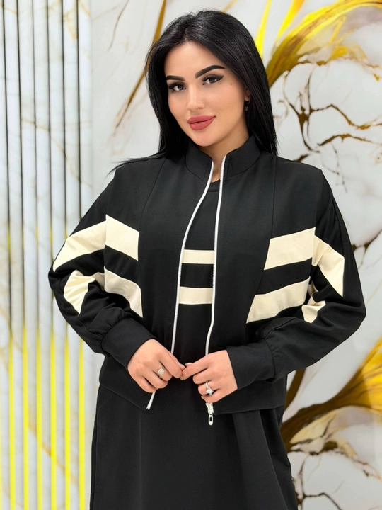 Ayollar abaya uslubidagi ikki qismli kiyim, uzun ko'ylak va jaket