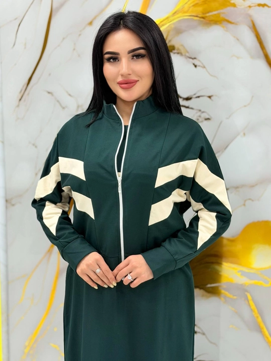 Ayollar abaya uslubidagi ikki qismli kiyim, uzun ko'ylak va jaket
