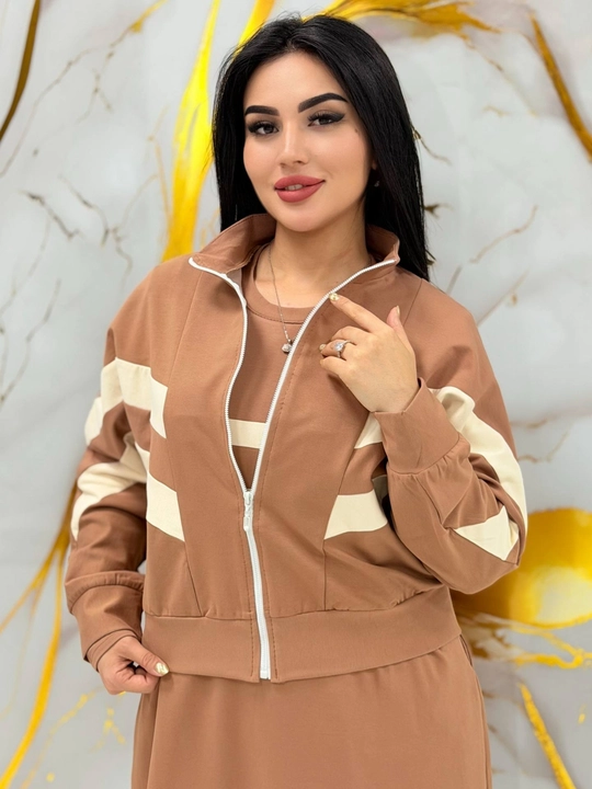 Ayollar abaya uslubidagi ikki qismli kiyim, uzun ko'ylak va jaket